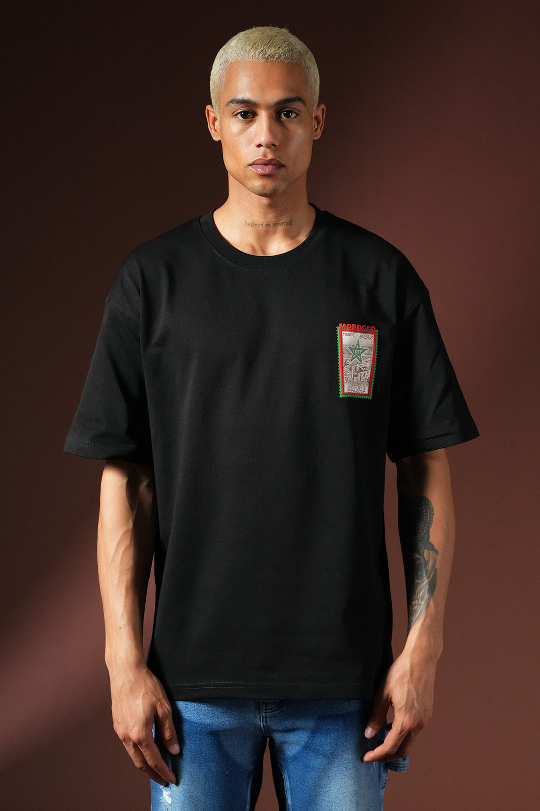 Übergroßes T-Shirt OM-023
