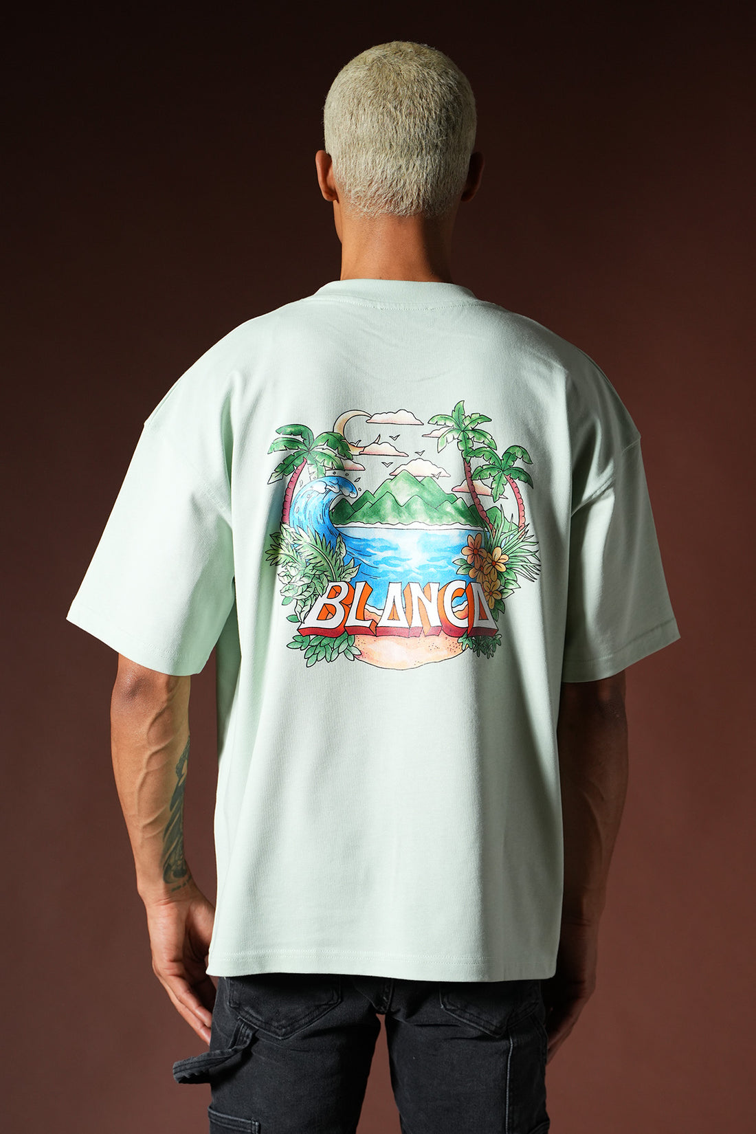 Übergroßes T-Shirt OM-047