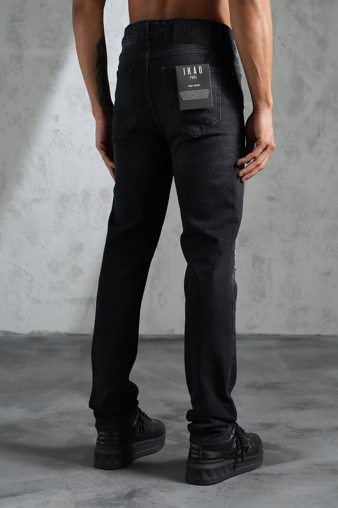 JEANS TAILLIERTER SCHNITT F003