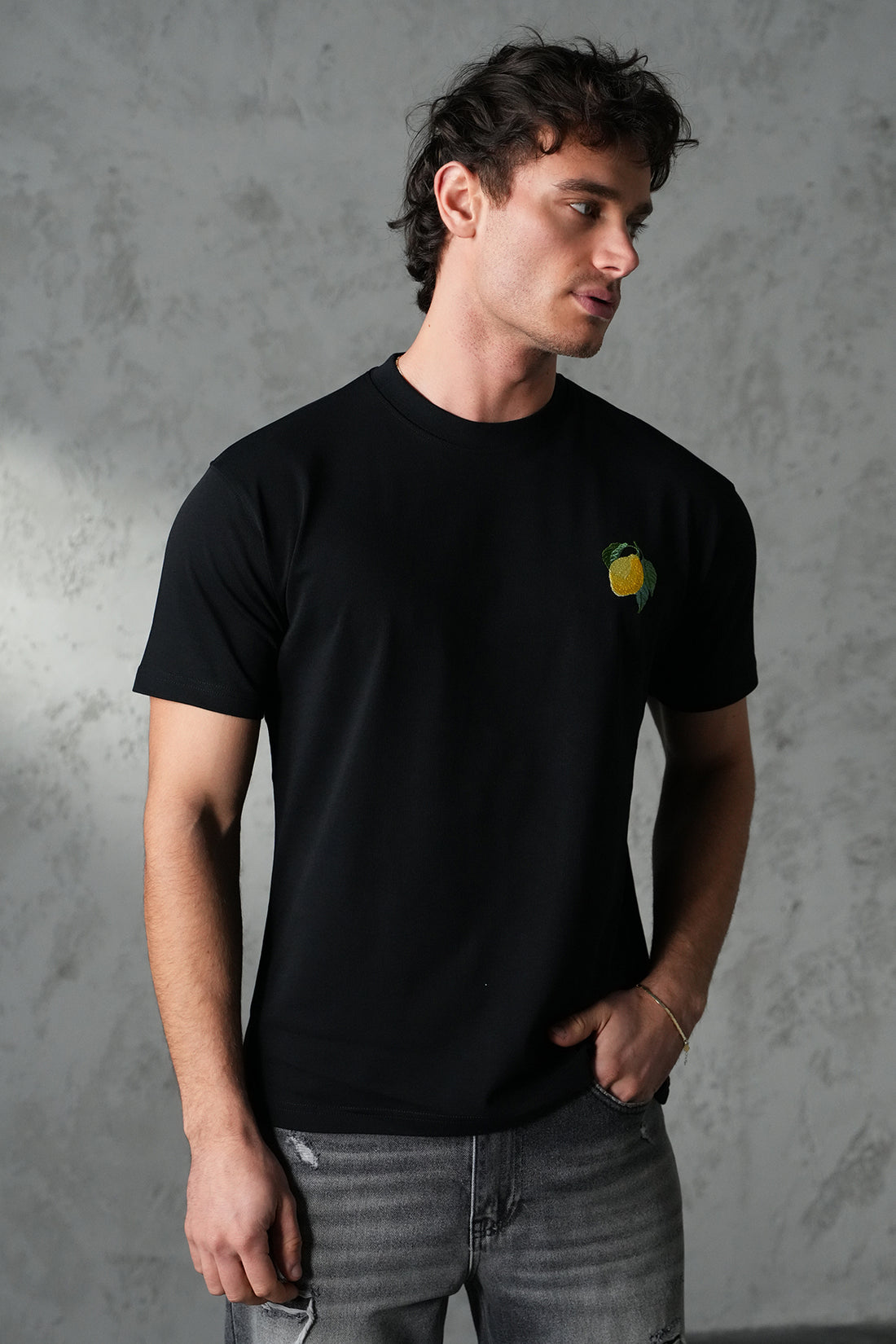 T-Shirt mit Zitronenprint - LL1100126