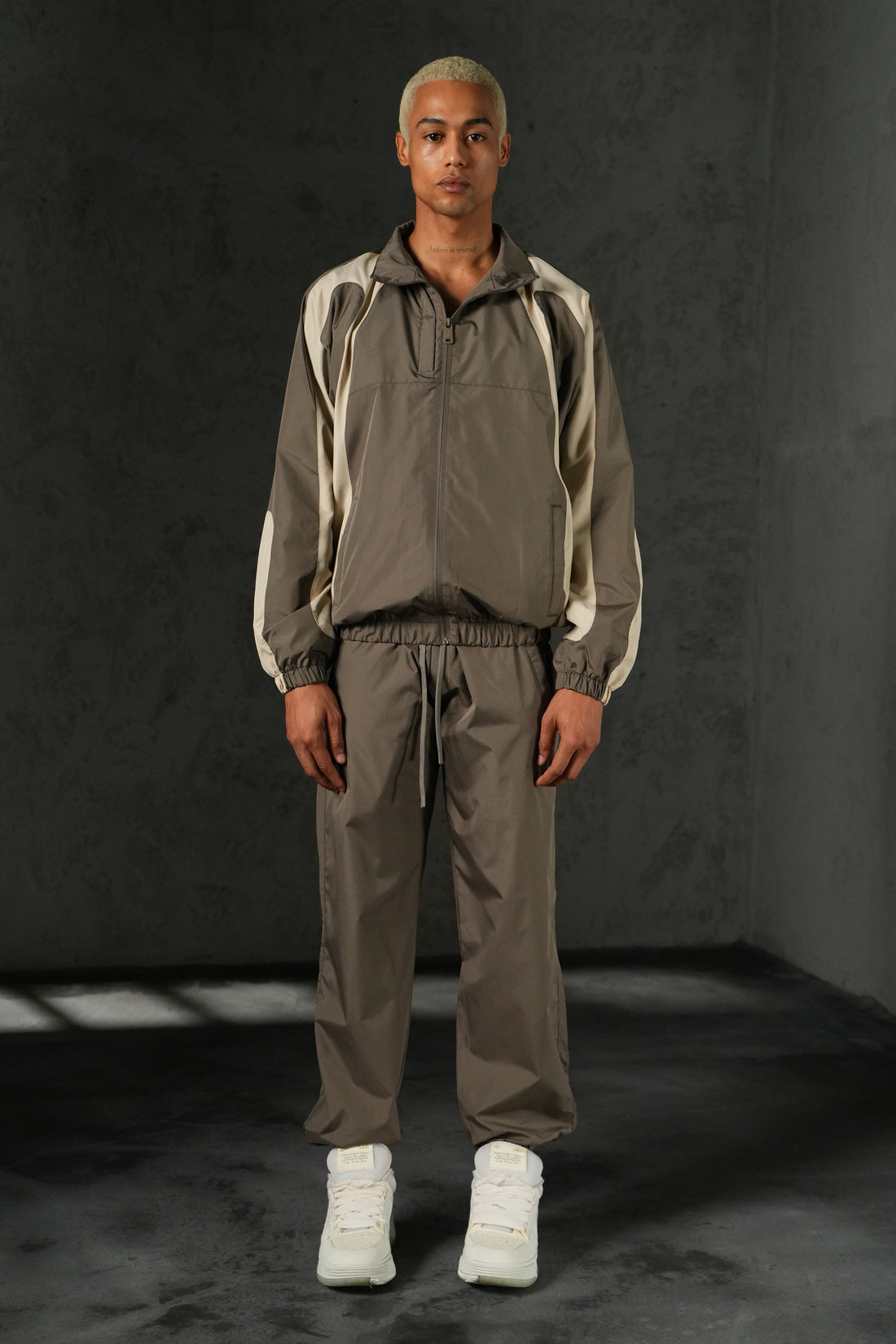 Ensemble en polyester IPM261003
