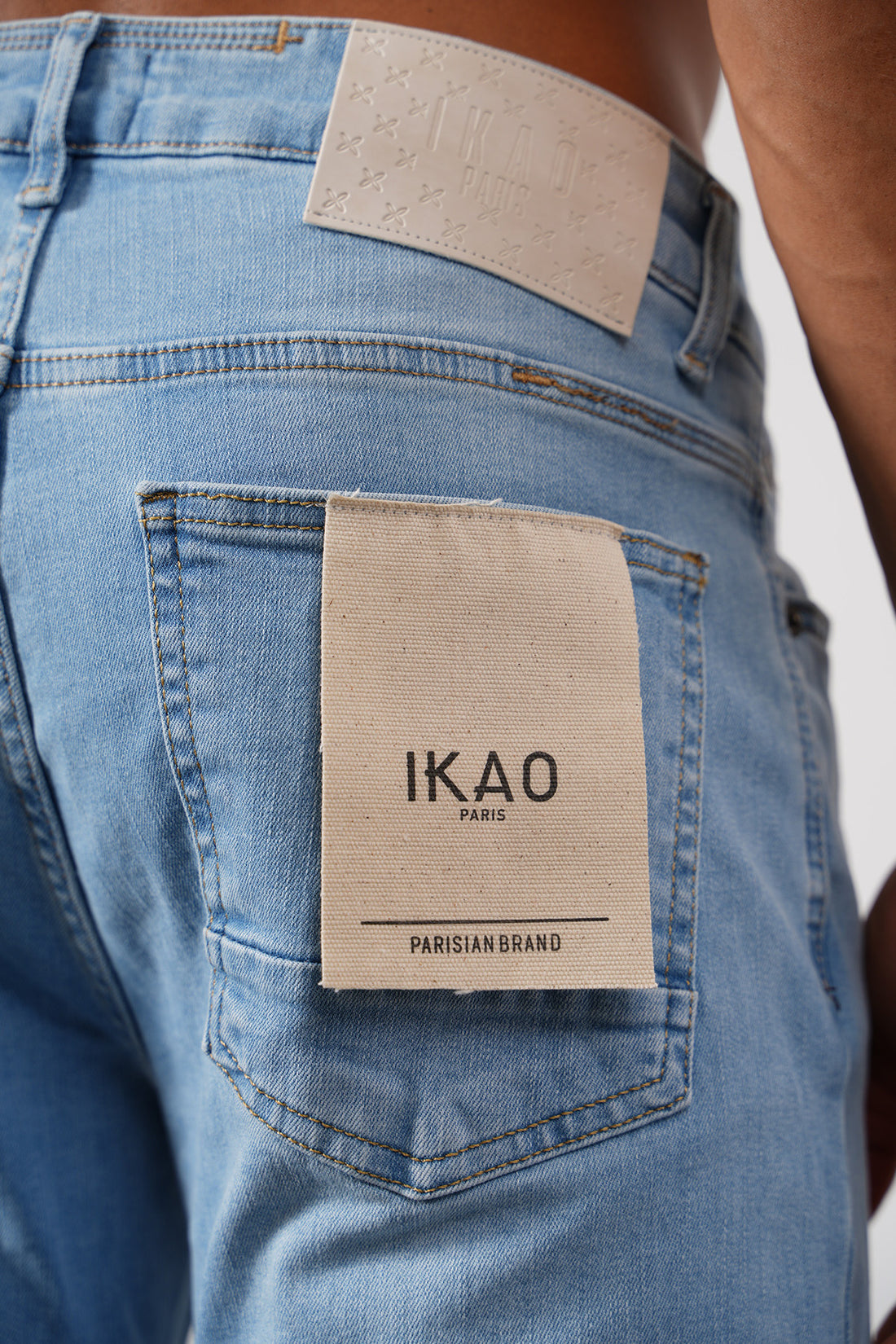 JEAN ZIPPED LL200087