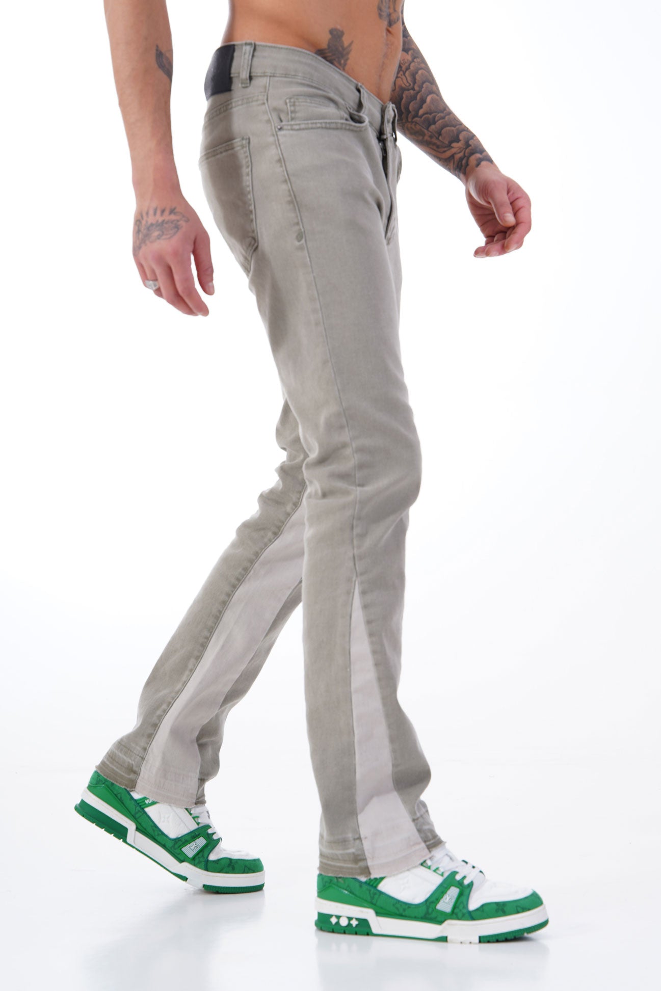 LL2000103 FLARE JEAN - OLIVE