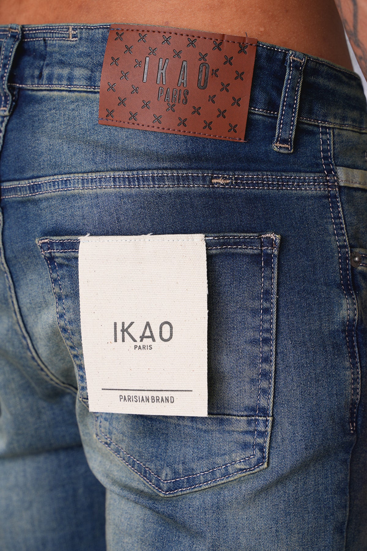 JEANS ZIPPED LL200087