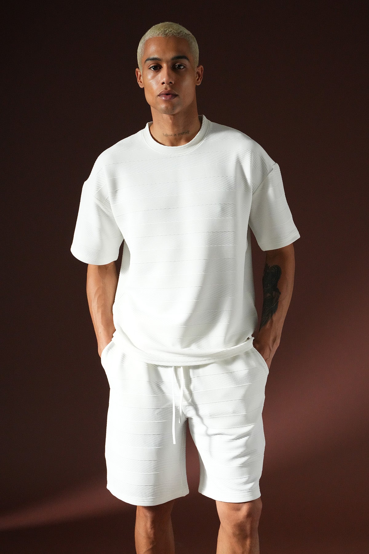 Übergroßes T-Shirt- und Shorts-Set IPM1104