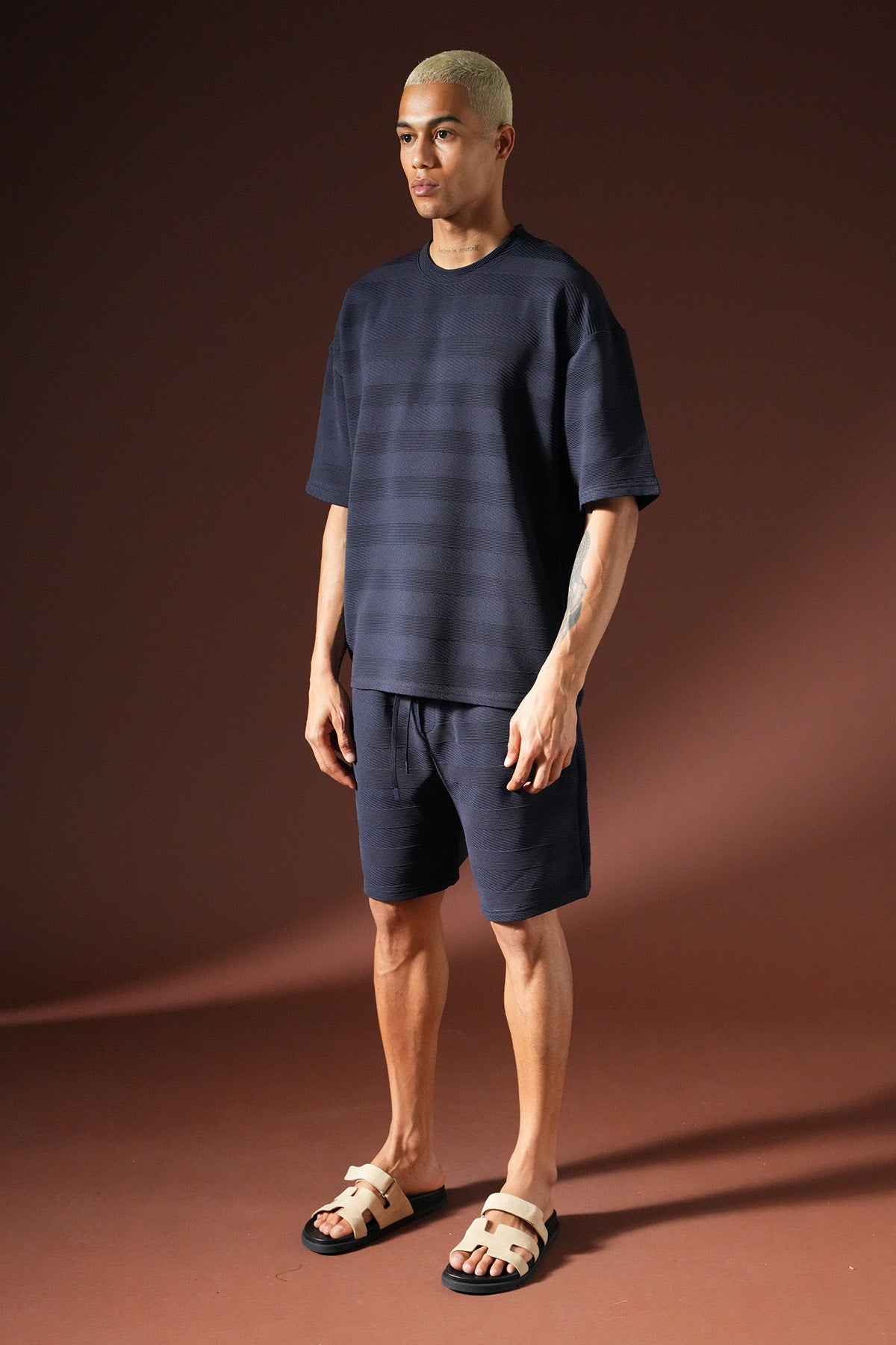 Übergroßes T-Shirt- und Shorts-Set IPM1104