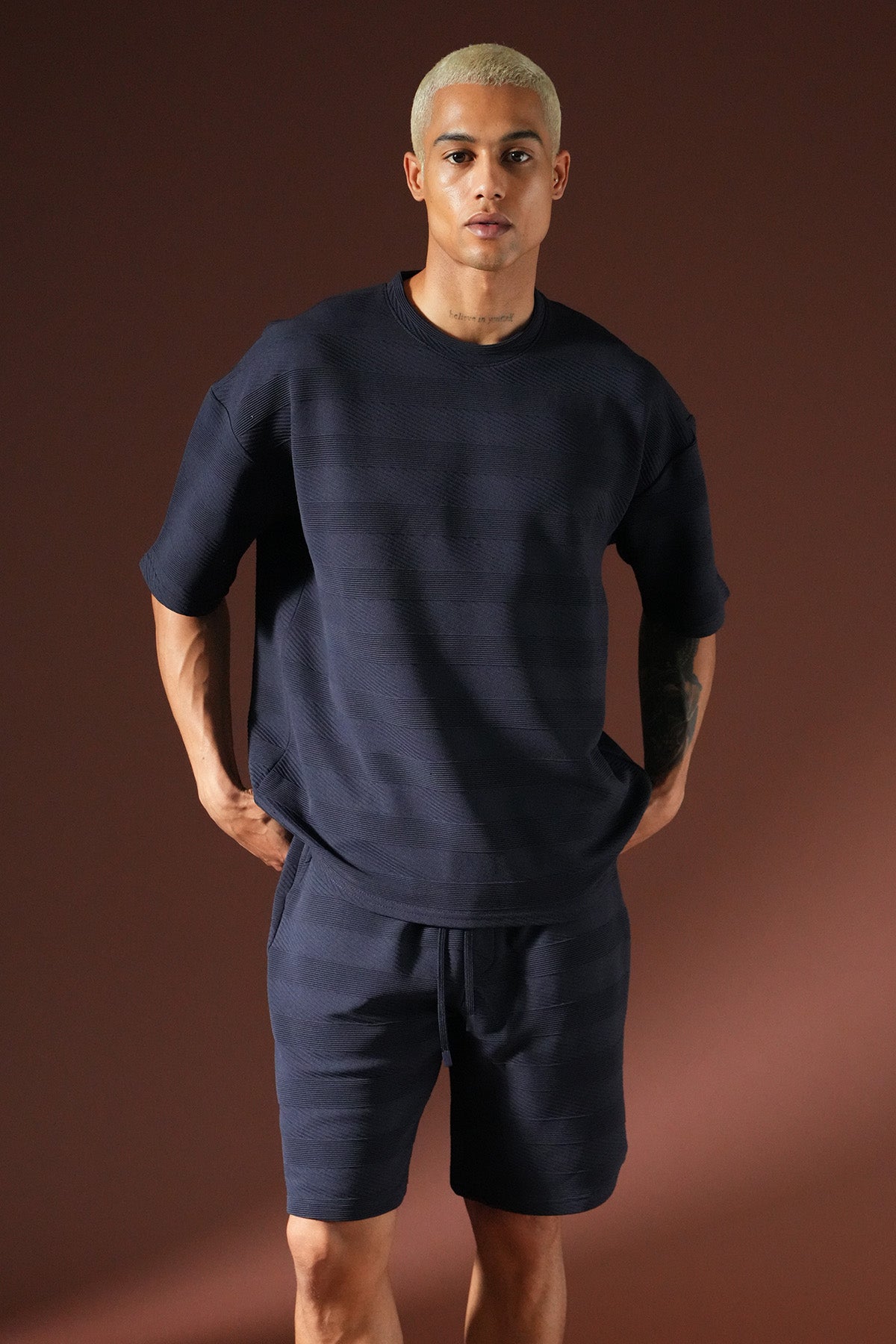 Übergroßes T-Shirt- und Shorts-Set IPM1104