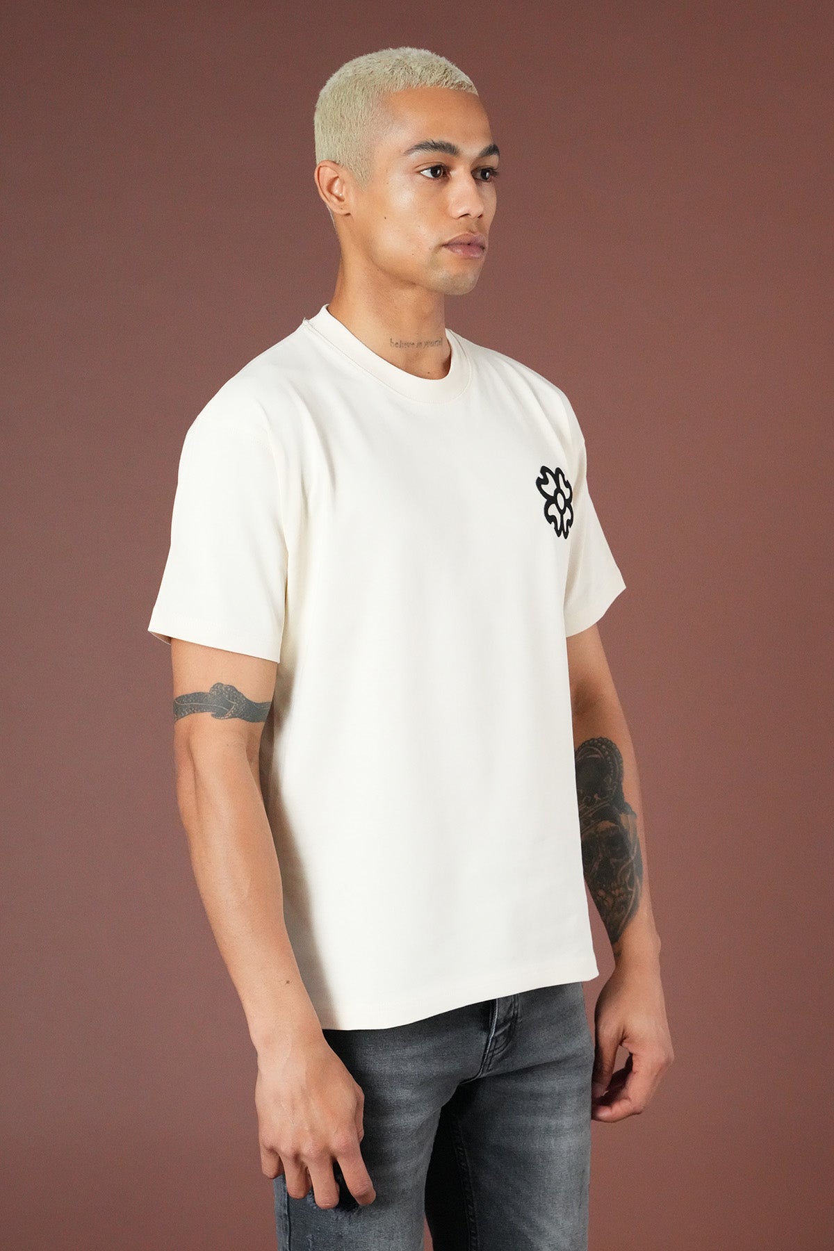 T-shirt MEN'S avec applique fleur devant AND dos LL1100161