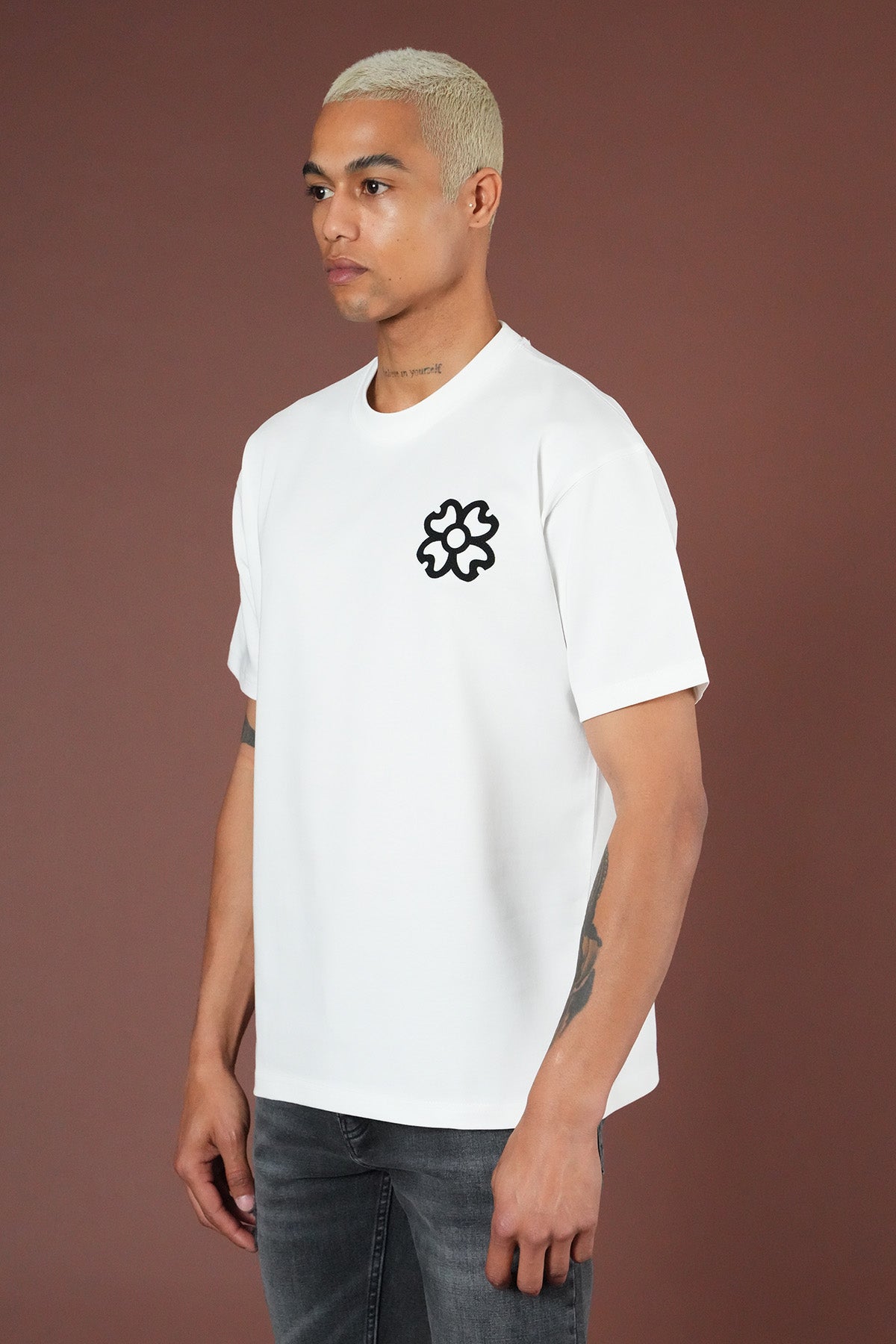 T-shirt MEN'S avec applique fleur devant AND dos LL1100161