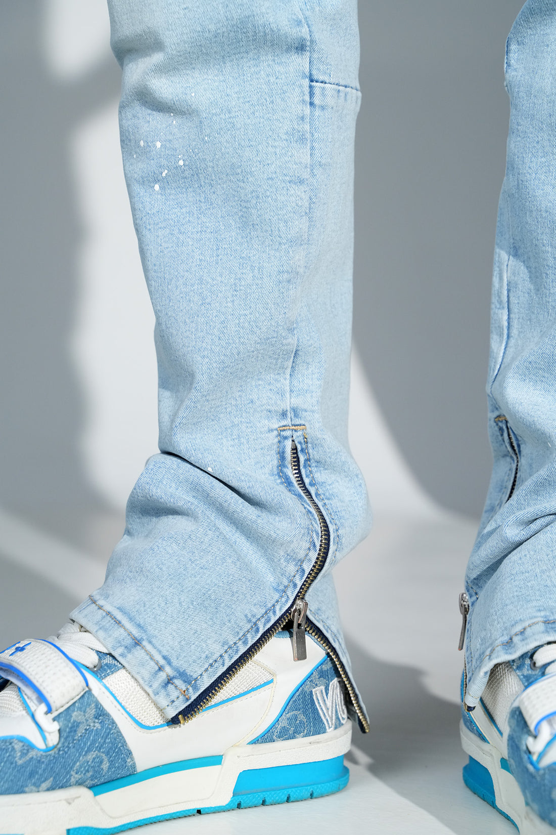 JEAN ZIPPED LL2000360
