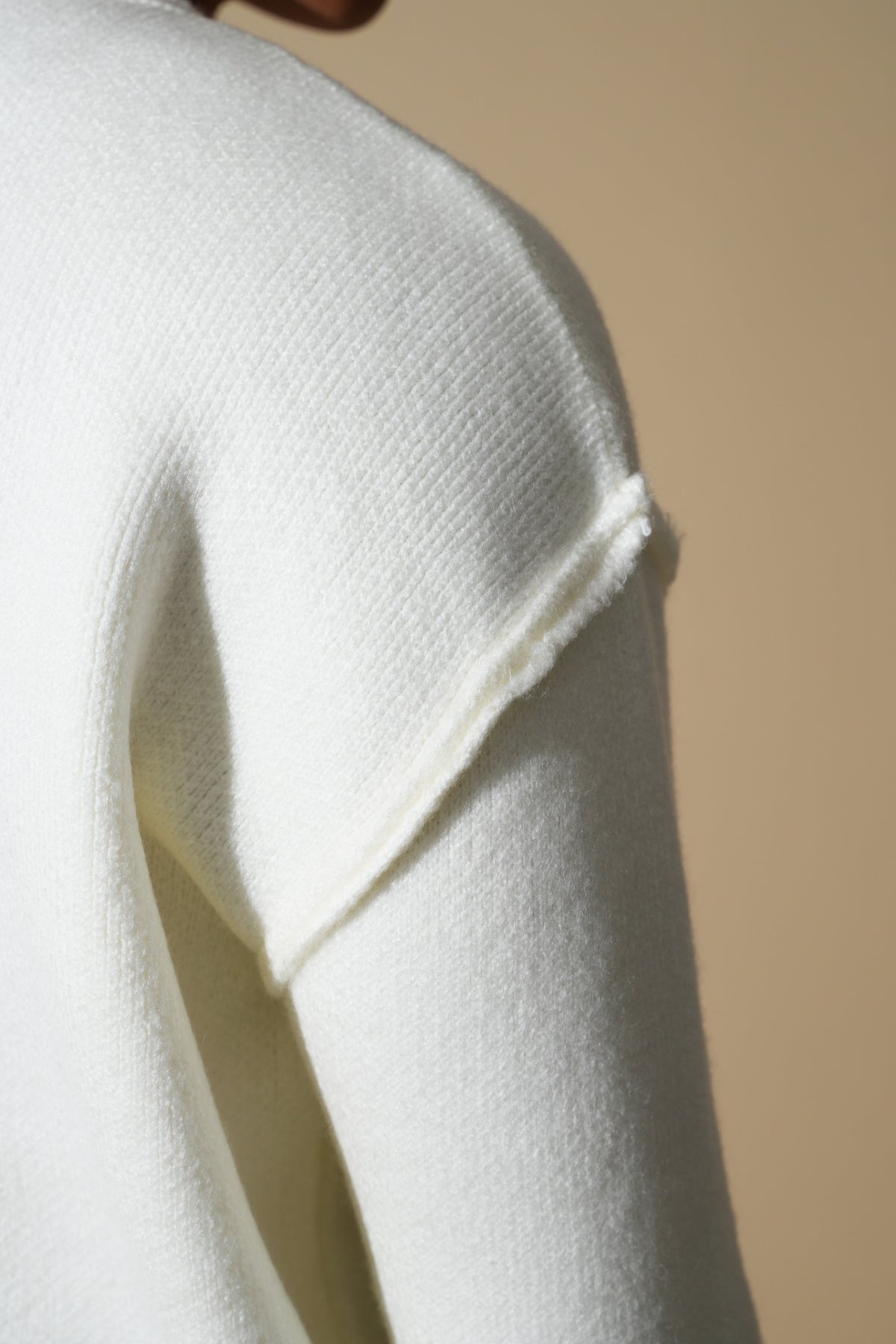 Pullover mit sichtbaren Nähten GL 2711
