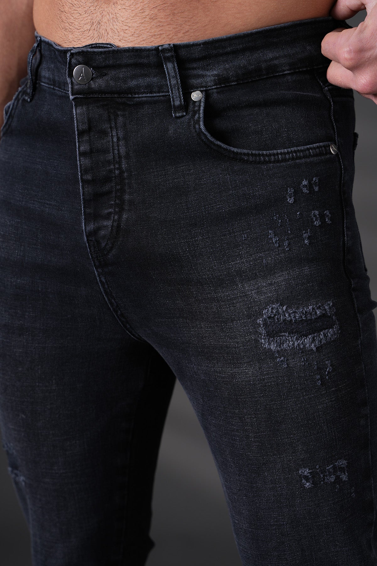JEAN ZIPPED FIT F0025