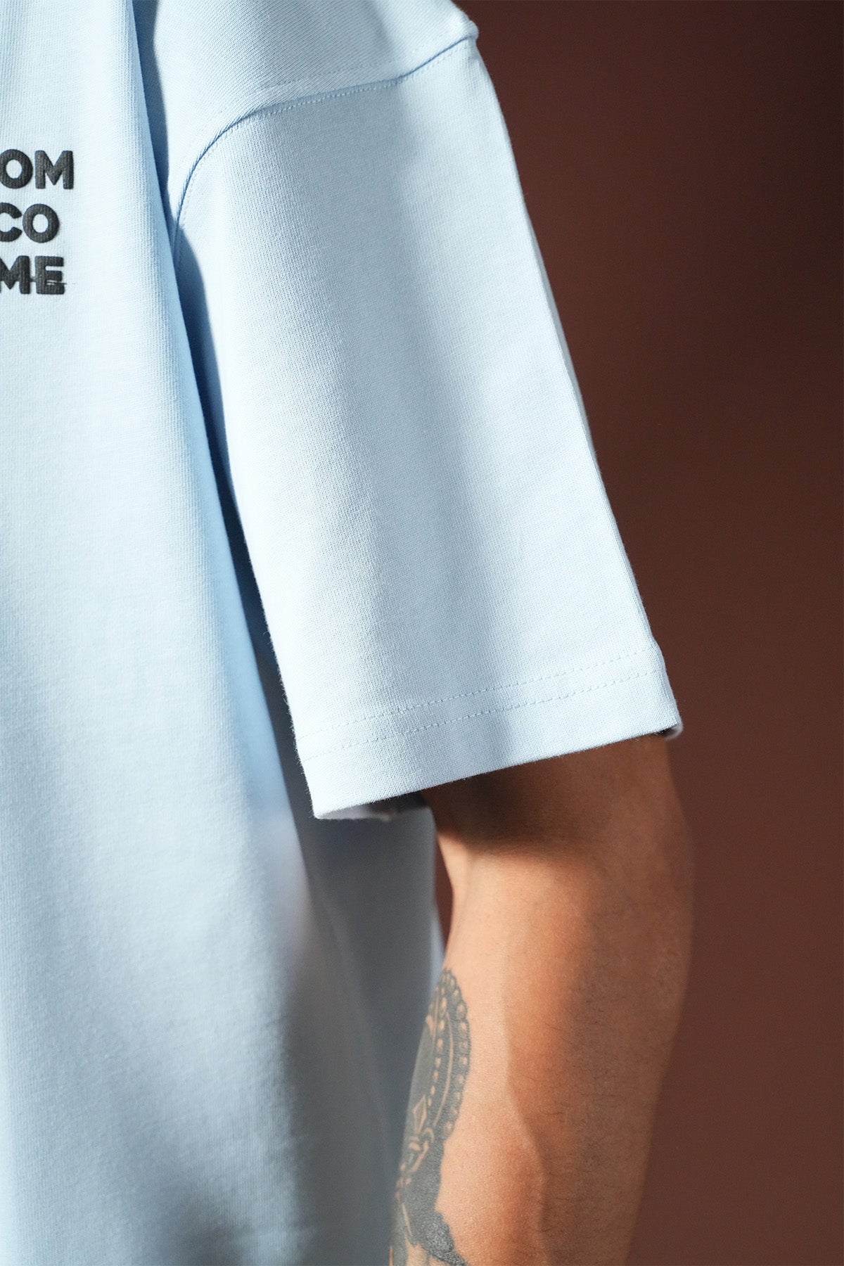 Übergroßes T-Shirt OM-020