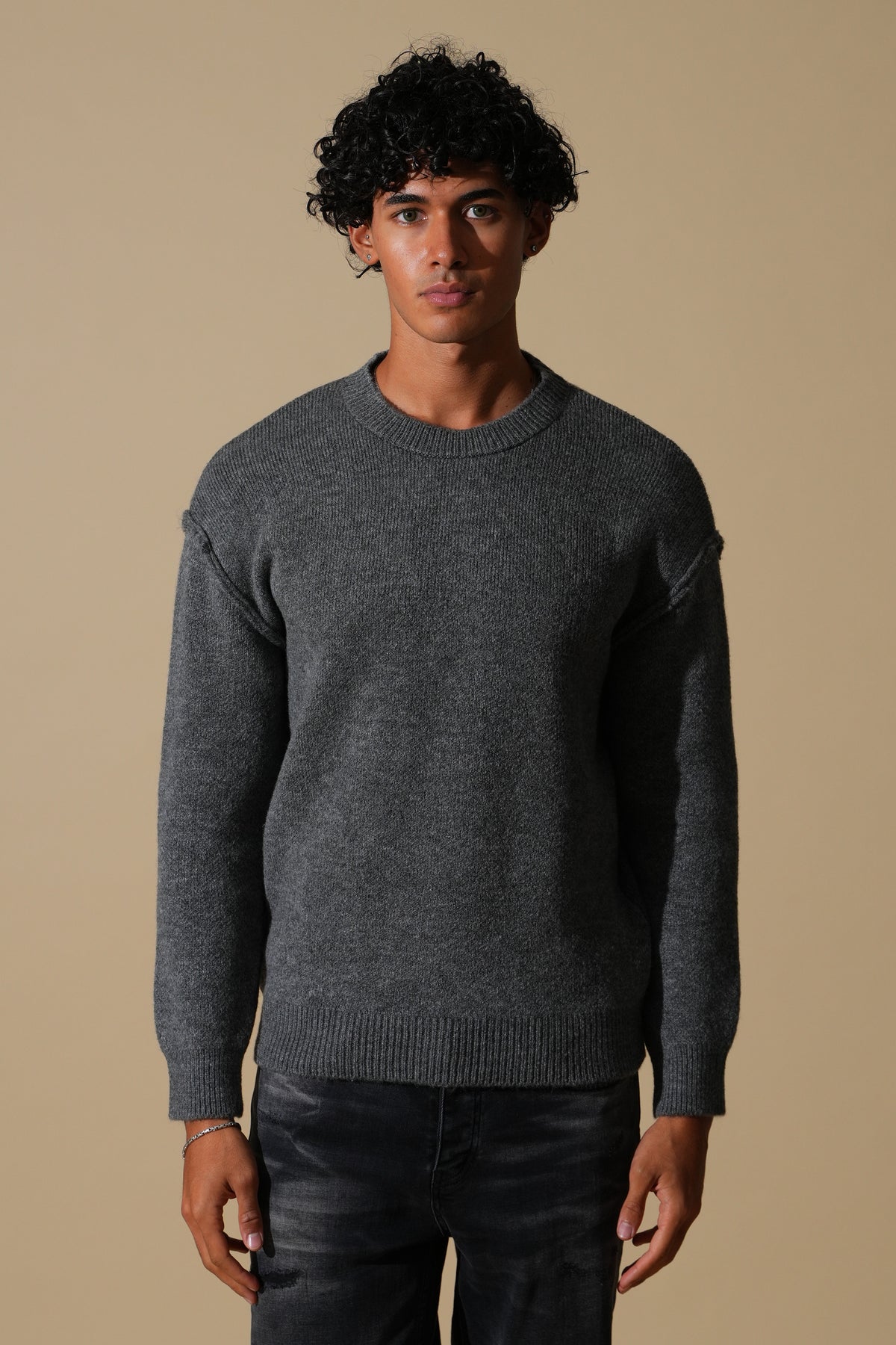 Pullover mit sichtbaren Nähten GL 2711