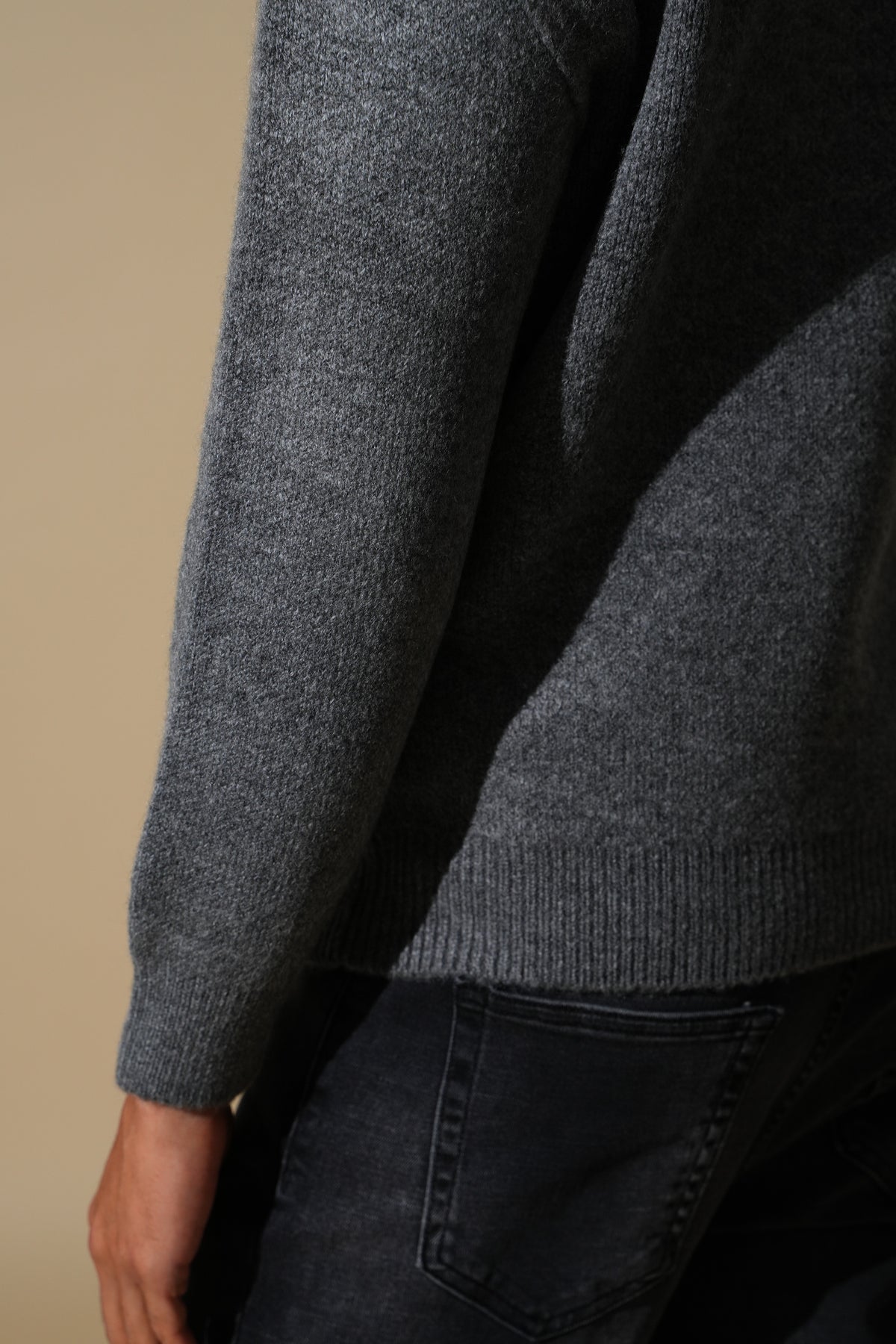 Pullover mit sichtbaren Nähten GL 2711