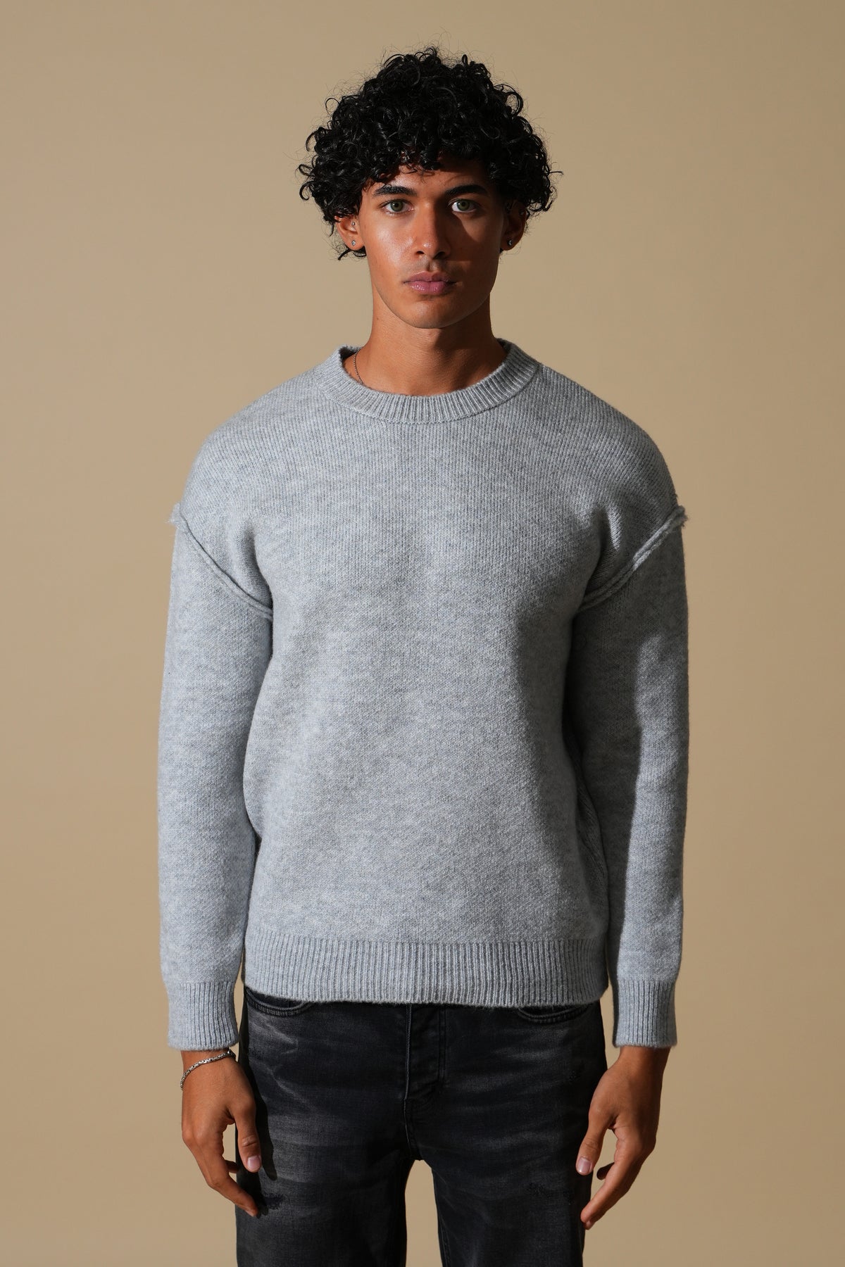 Pullover mit sichtbaren Nähten GL 2711