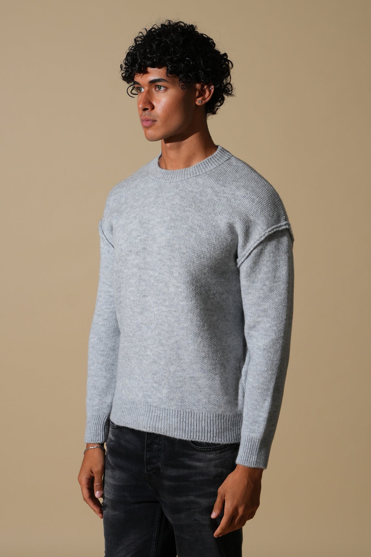Pullover mit sichtbaren Nähten GL 2711