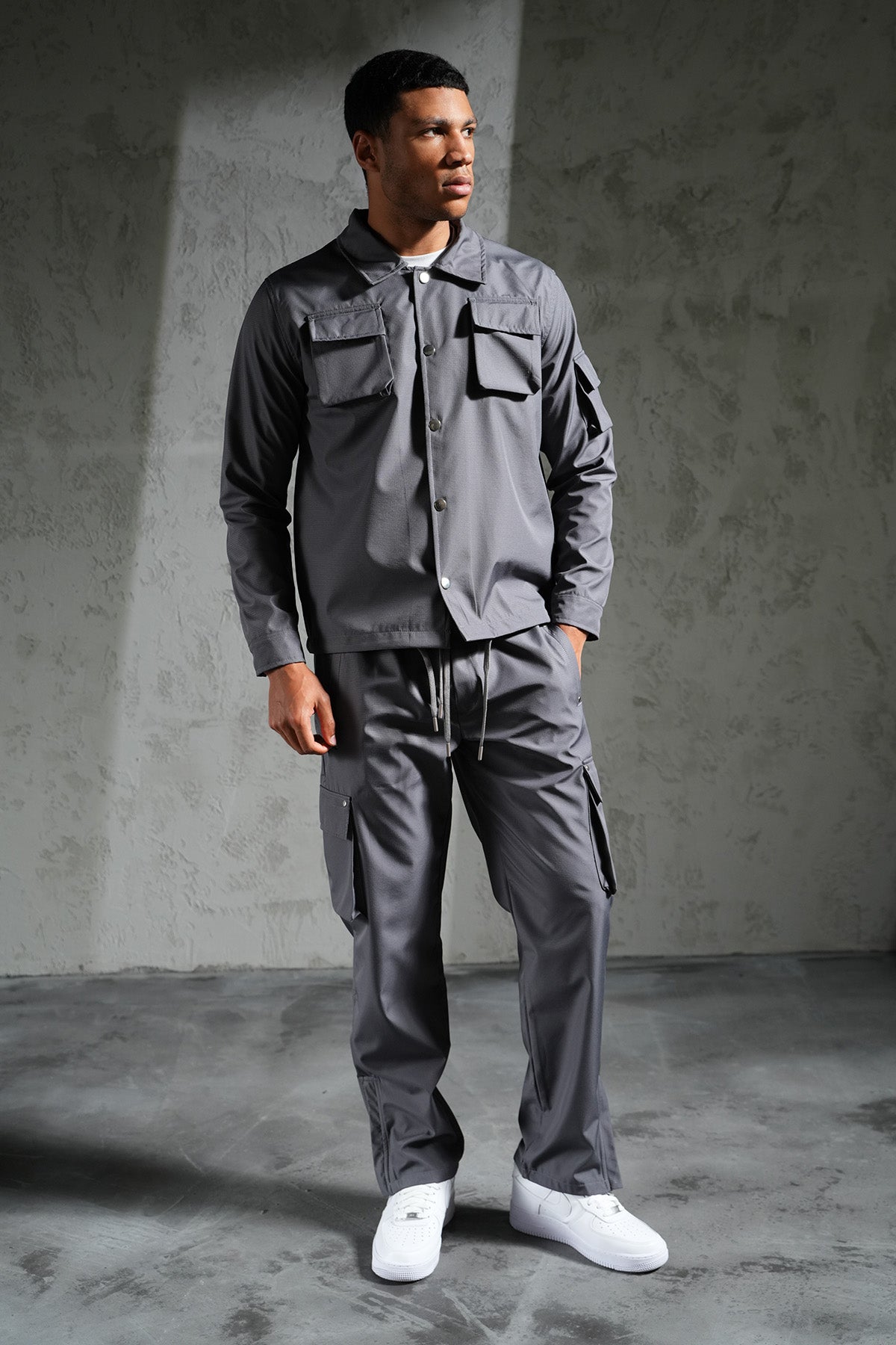 SET LL110010