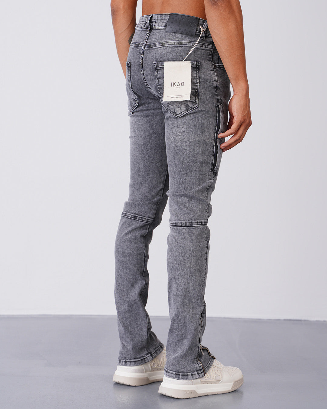 ZIPPED JEAN LL2000280