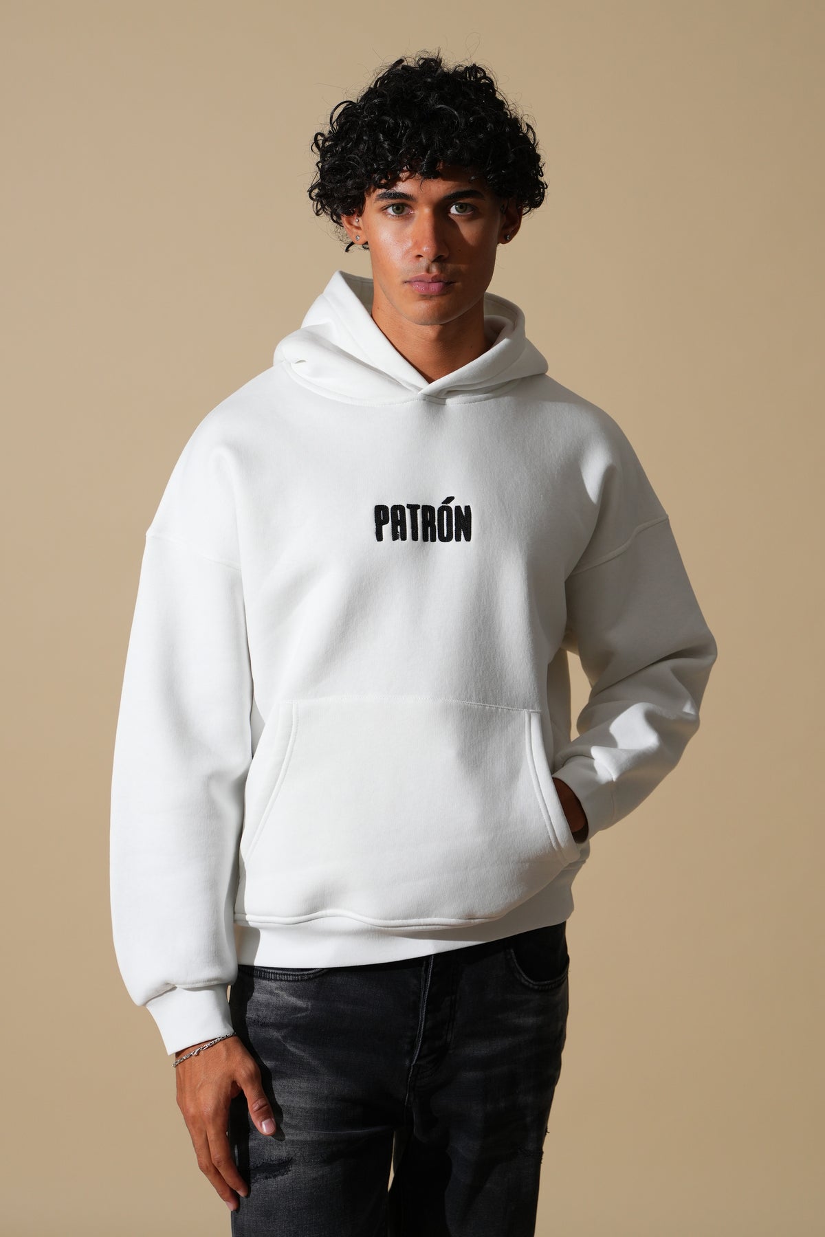 Hoodie mit Patrón-Schriftzug GL 2751