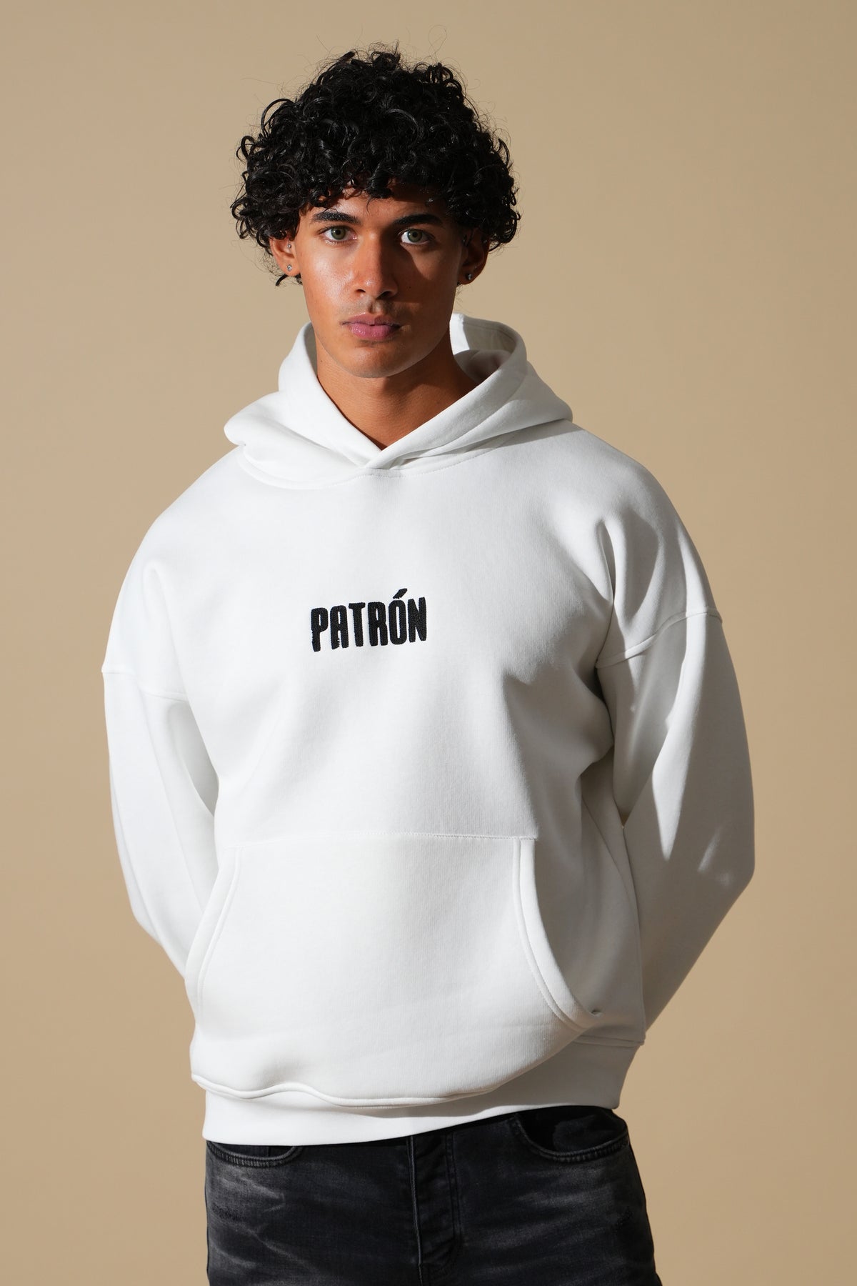 Hoodie mit Patrón-Schriftzug GL 2751