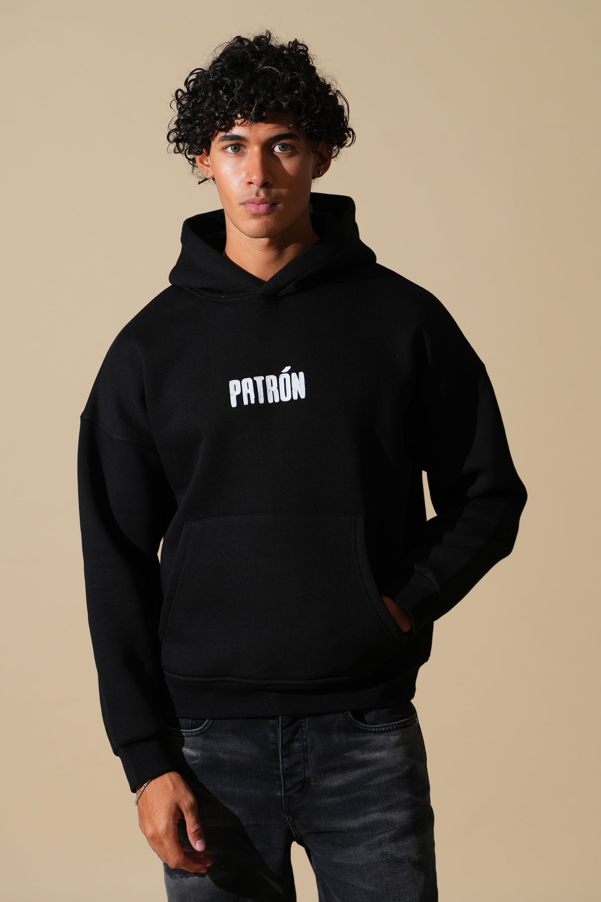 Hoodie mit Patrón-Schriftzug GL 2751