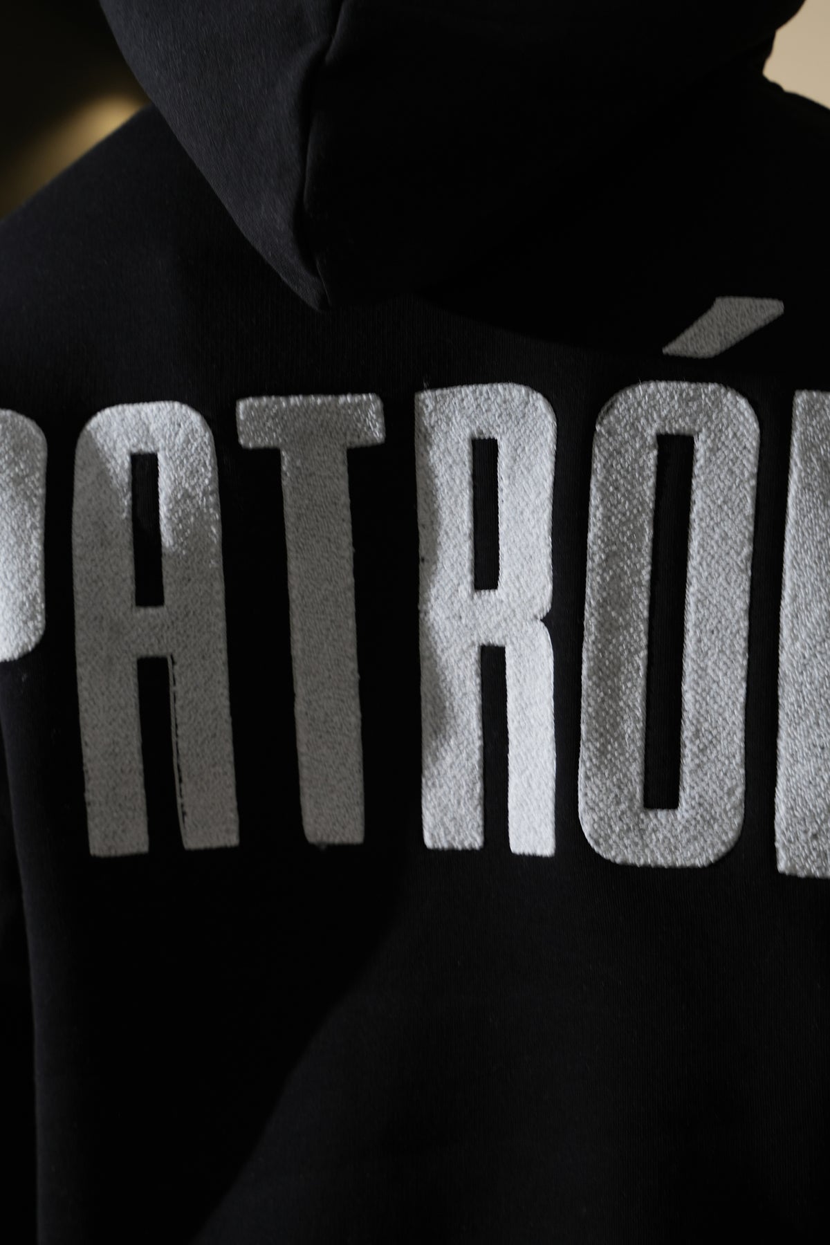 Hoodie mit Patrón-Schriftzug GL 2751
