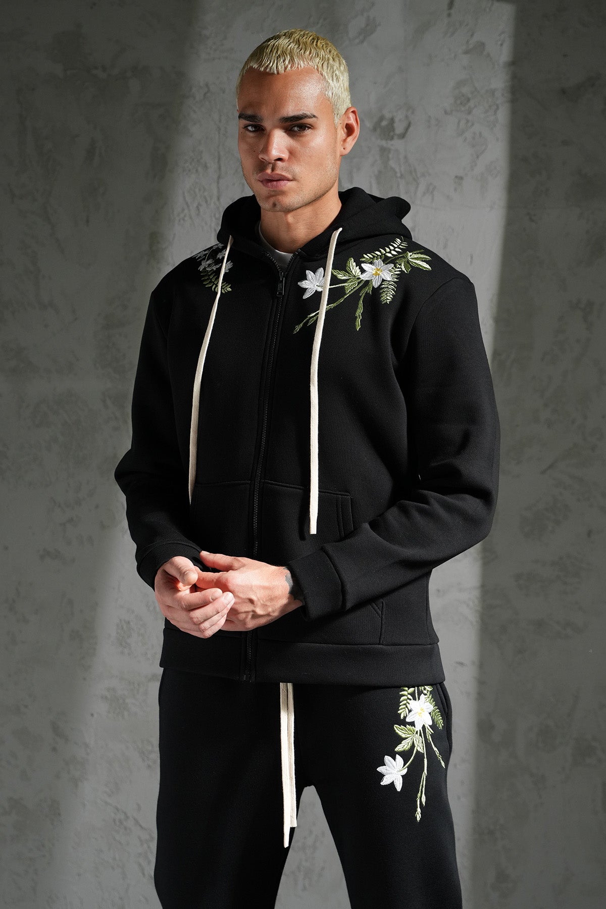 ENSEMBLE LL110035