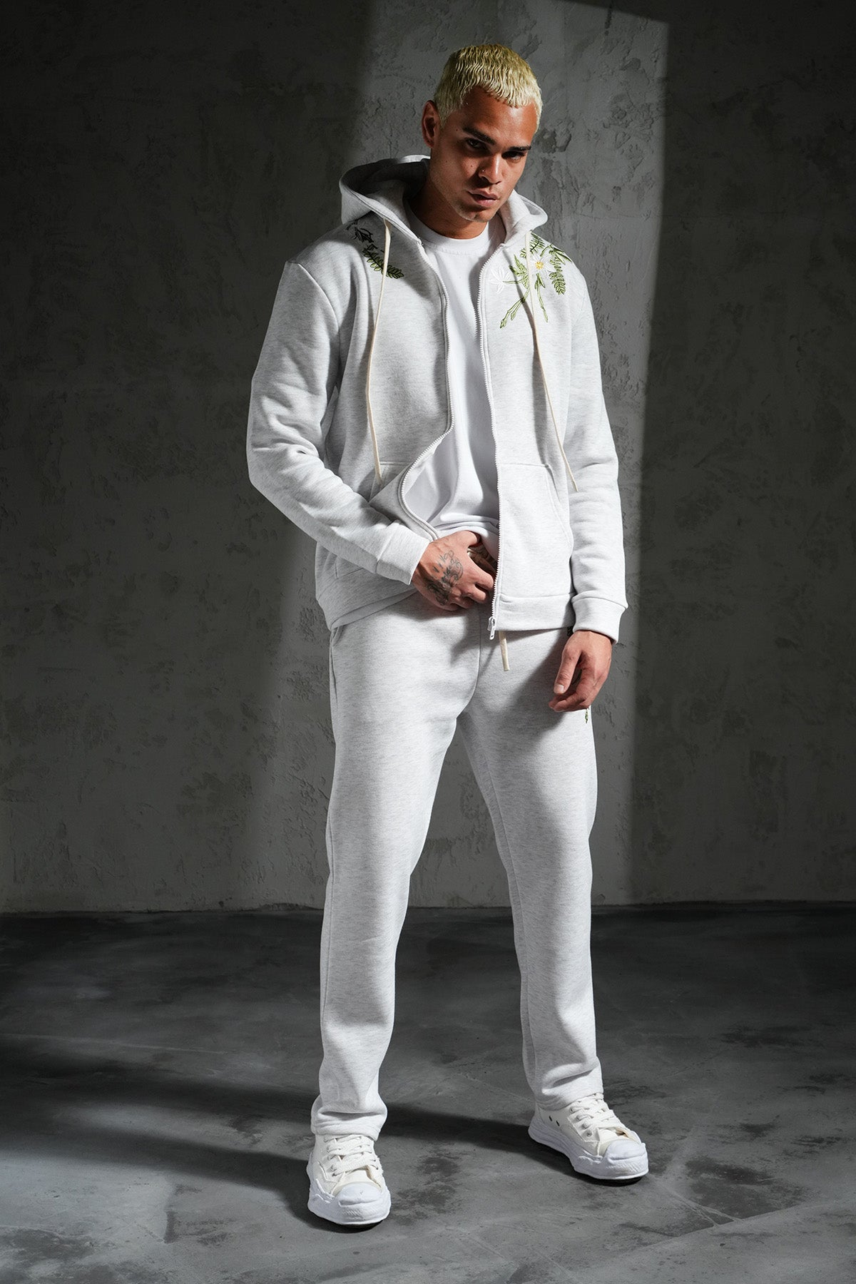 ENSEMBLE LL110035