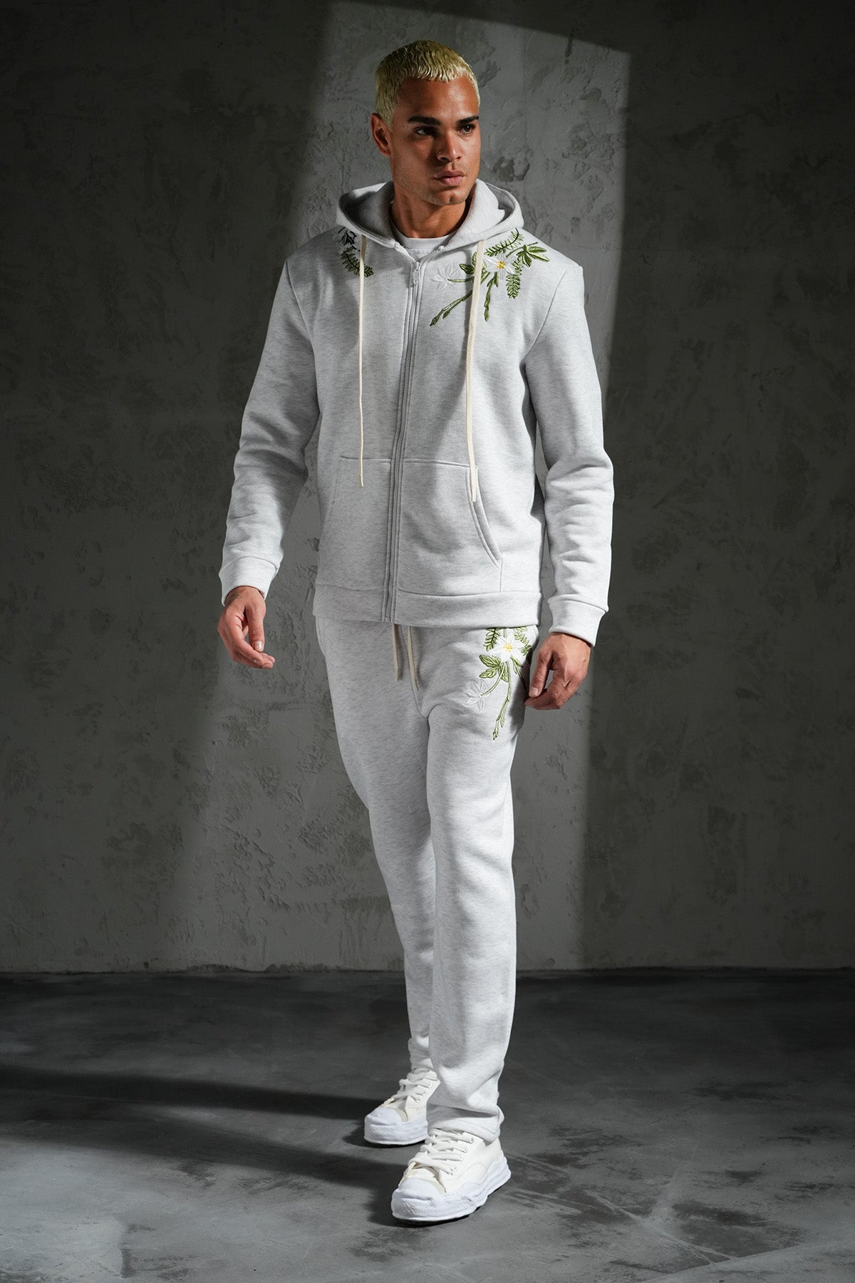 ENSEMBLE LL110035