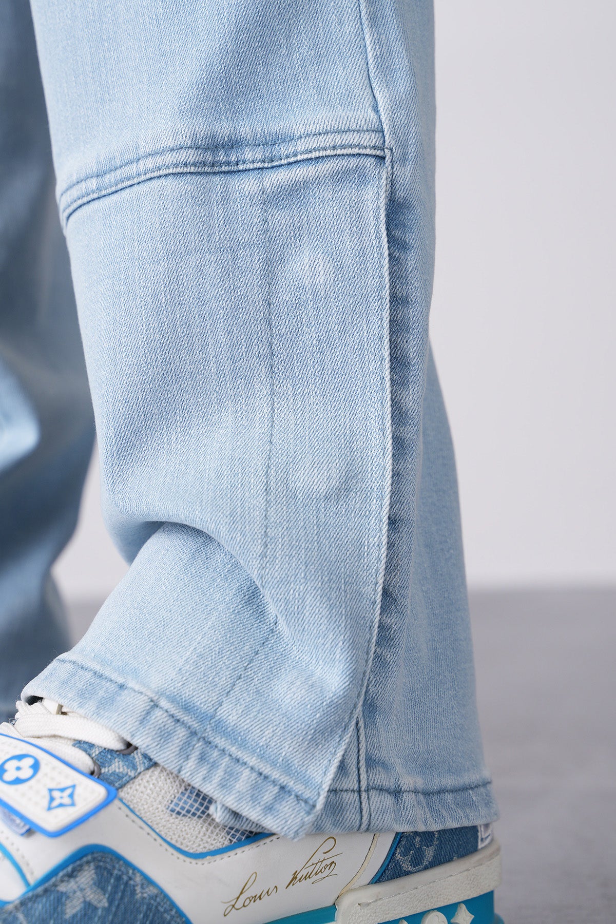 ART ENSEMBLE 548-2022