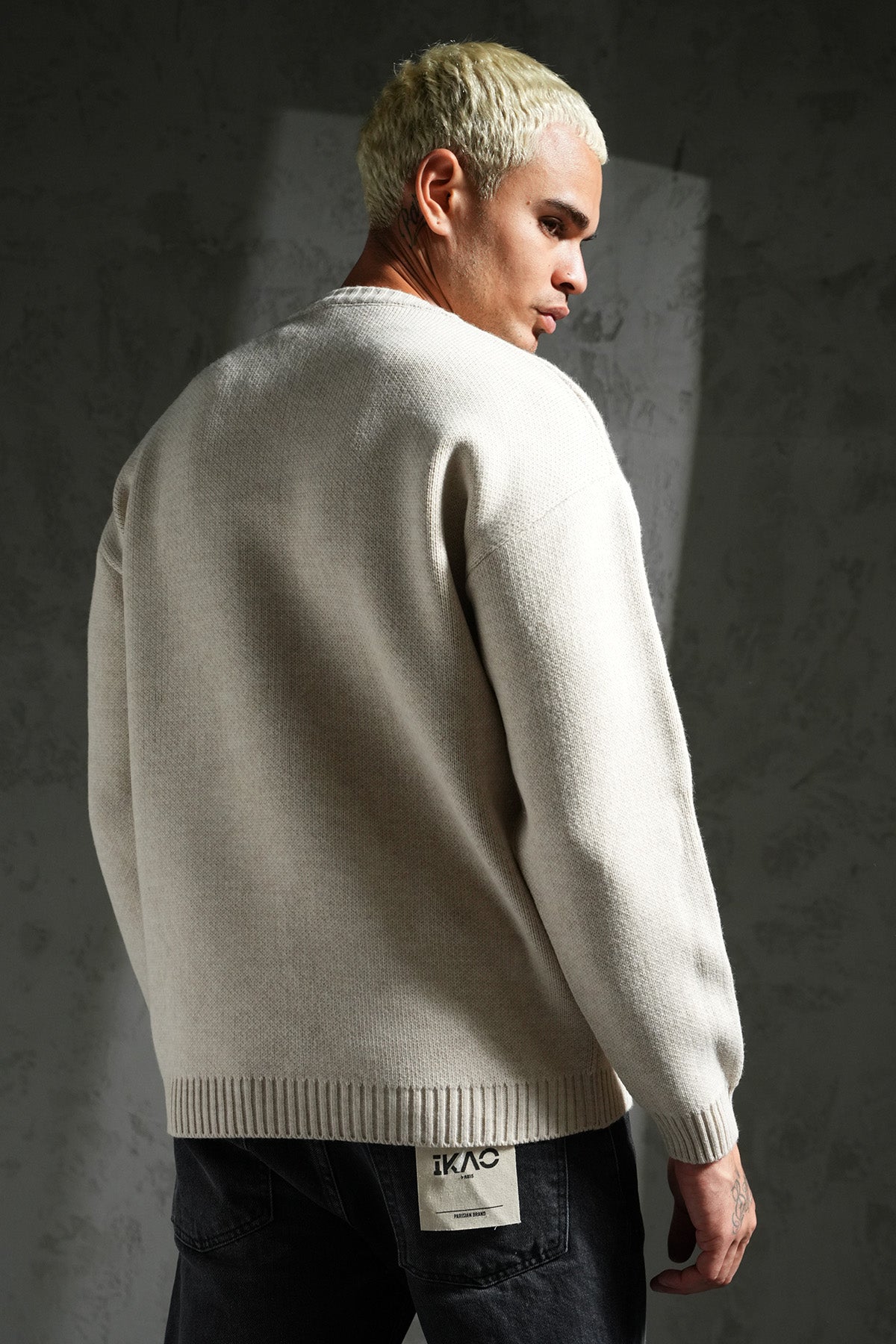 PULL LL061003