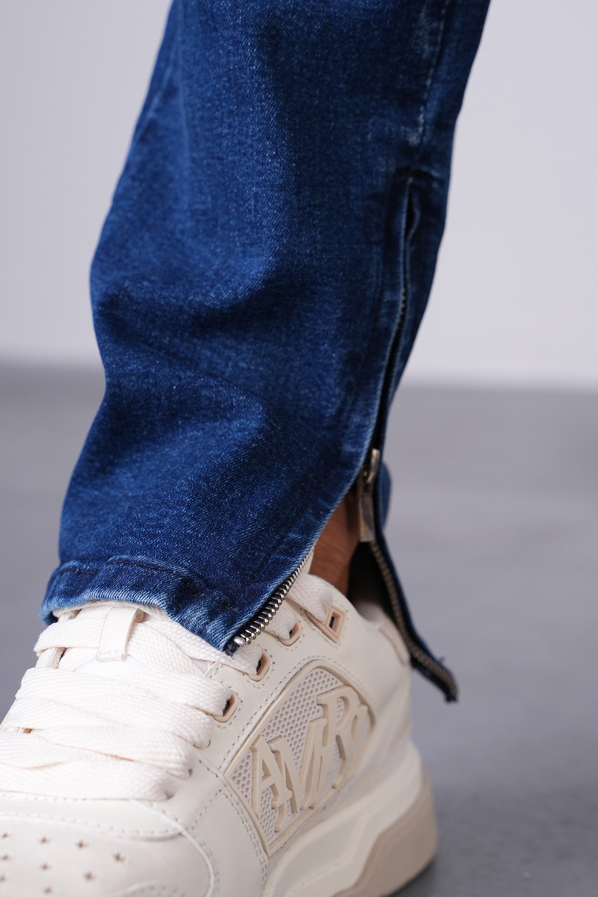 ZIPPED JEAN LL2000315