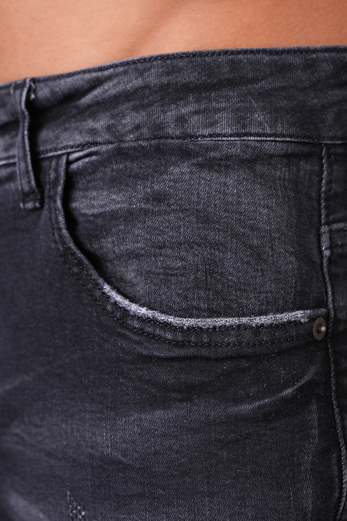 ZIPPED JEAN LL2000316