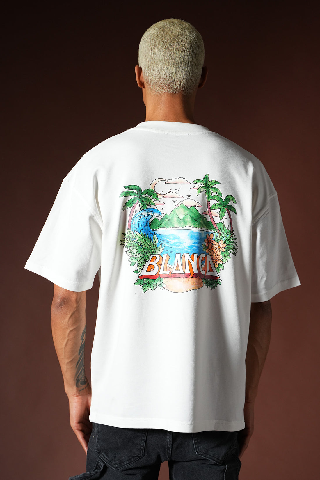 Übergroßes T-Shirt OM-047