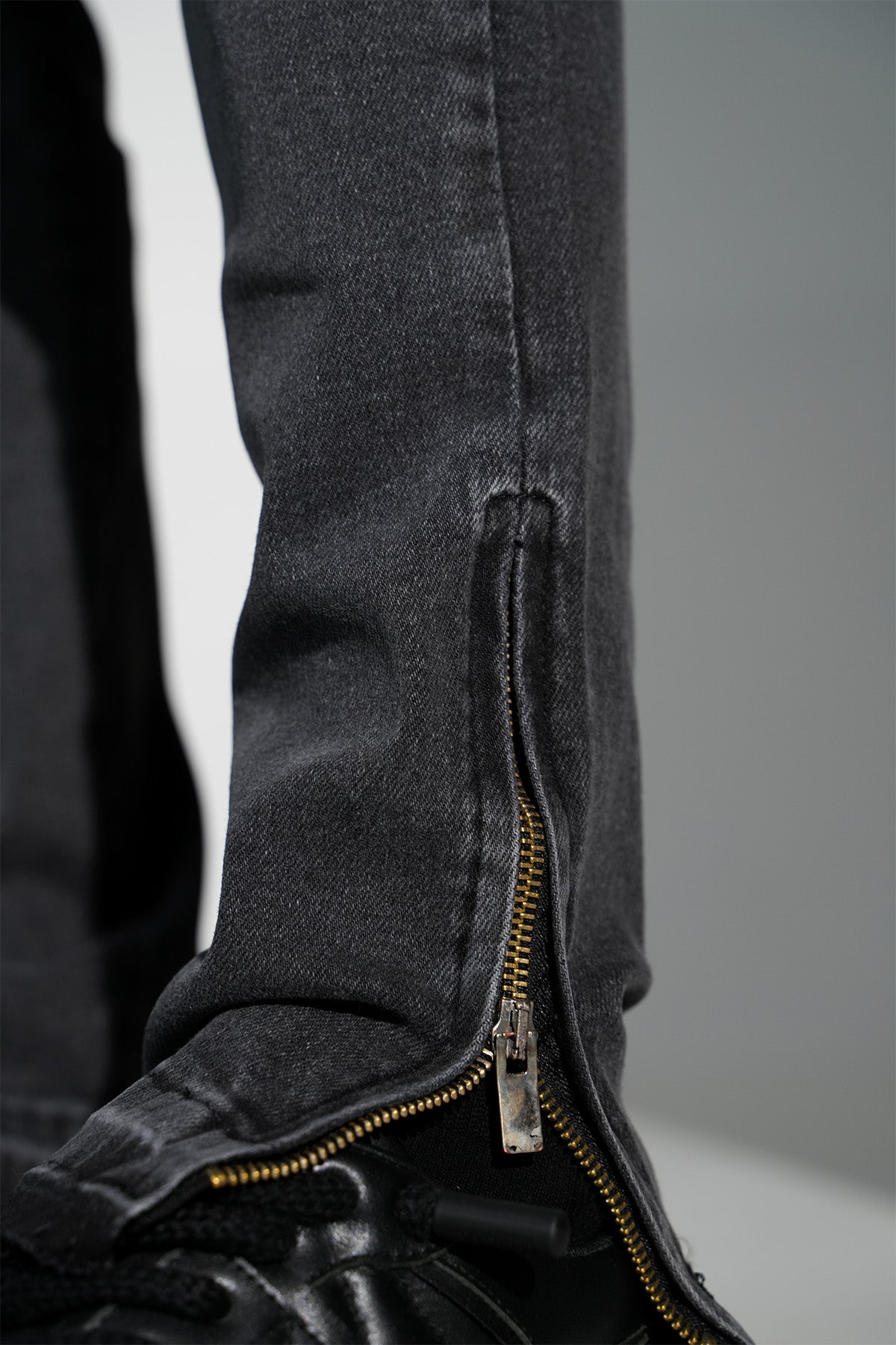 ZIPPED JEAN LL2000102