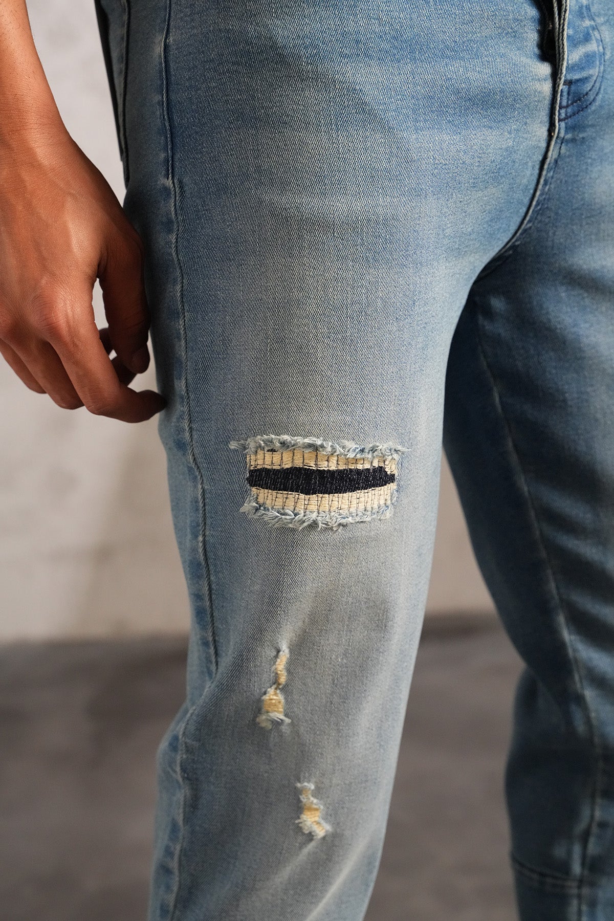 JEAN ZIPPED F008