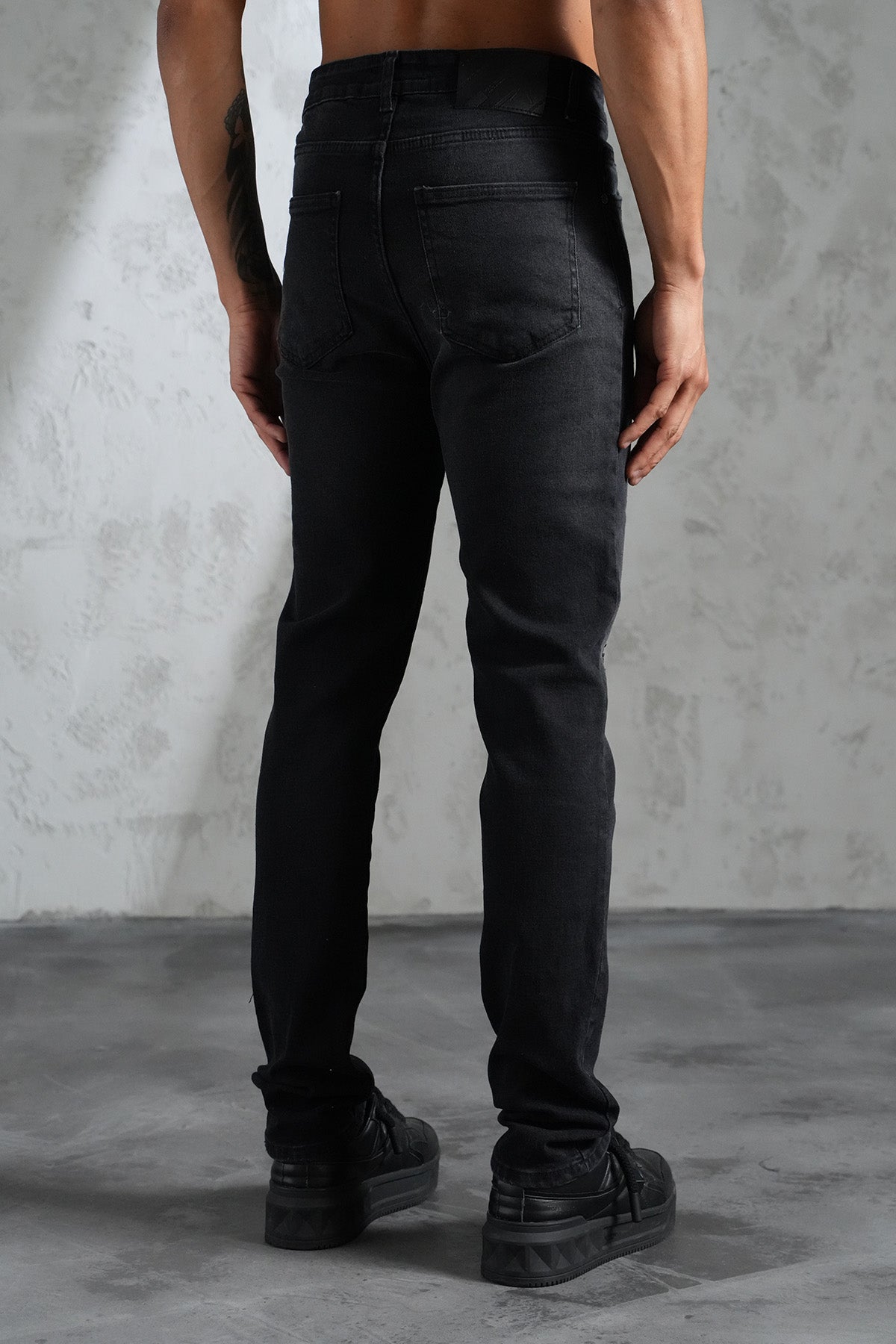 JEAN ZIPPED F002