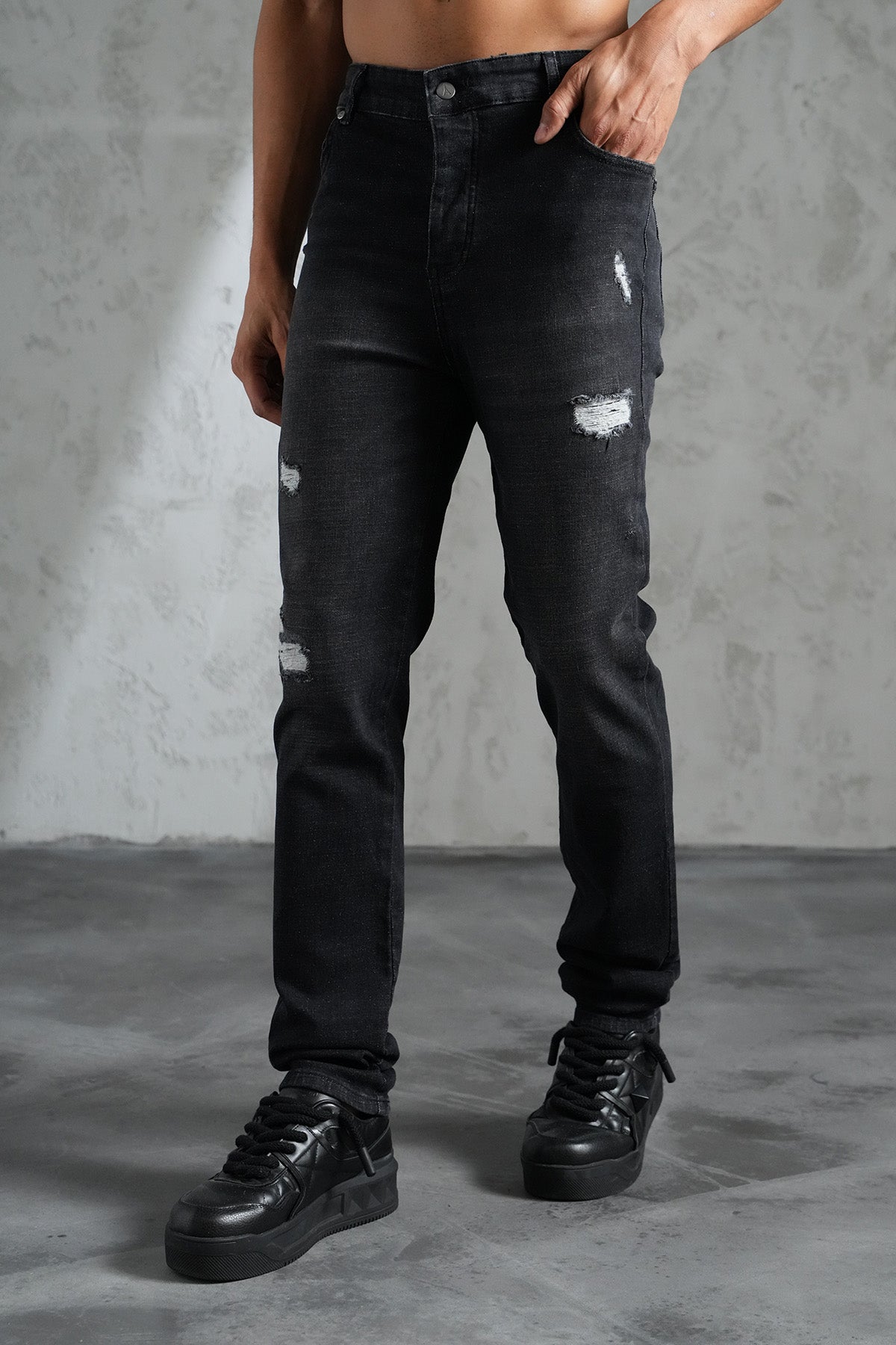 JEANS TAILLIERTER SCHNITT F003