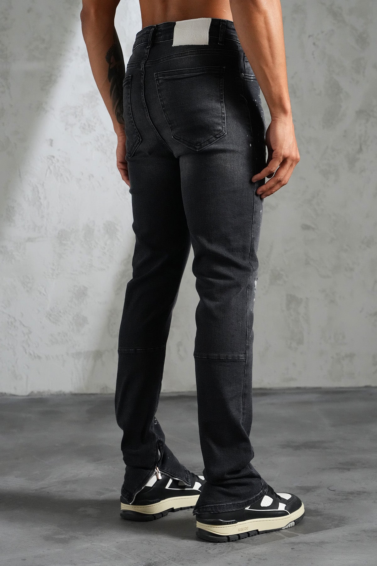 JEAN ZIPPED FIT F004