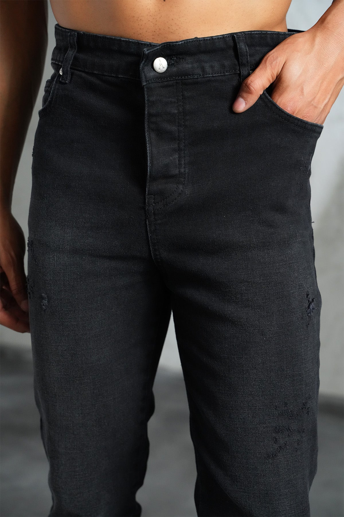 JEAN ZIPPED F001