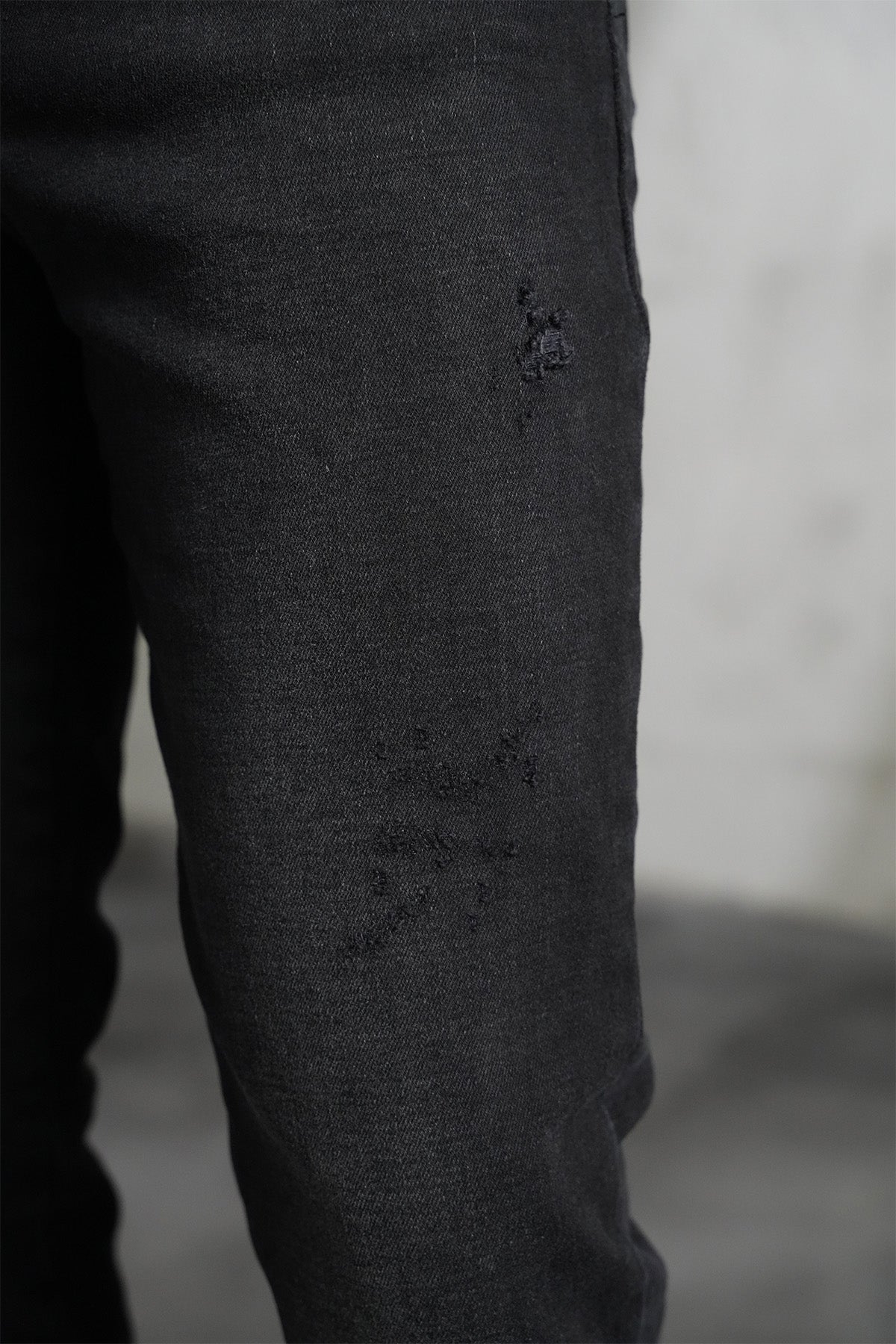 JEAN ZIPPED F001