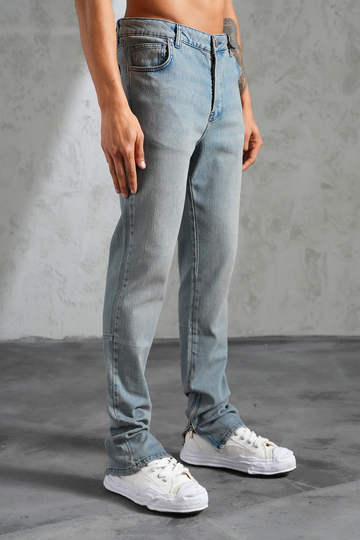 JEAN ZIPPED FIT 4098