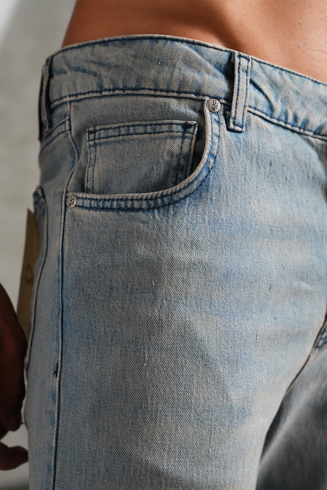 JEAN ZIPPED FIT 4098
