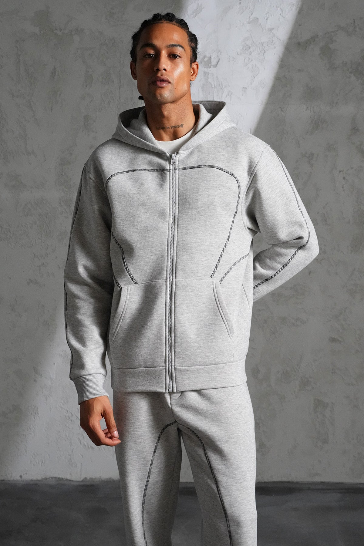 ENSEMBLE REGULAR FIT LP2609