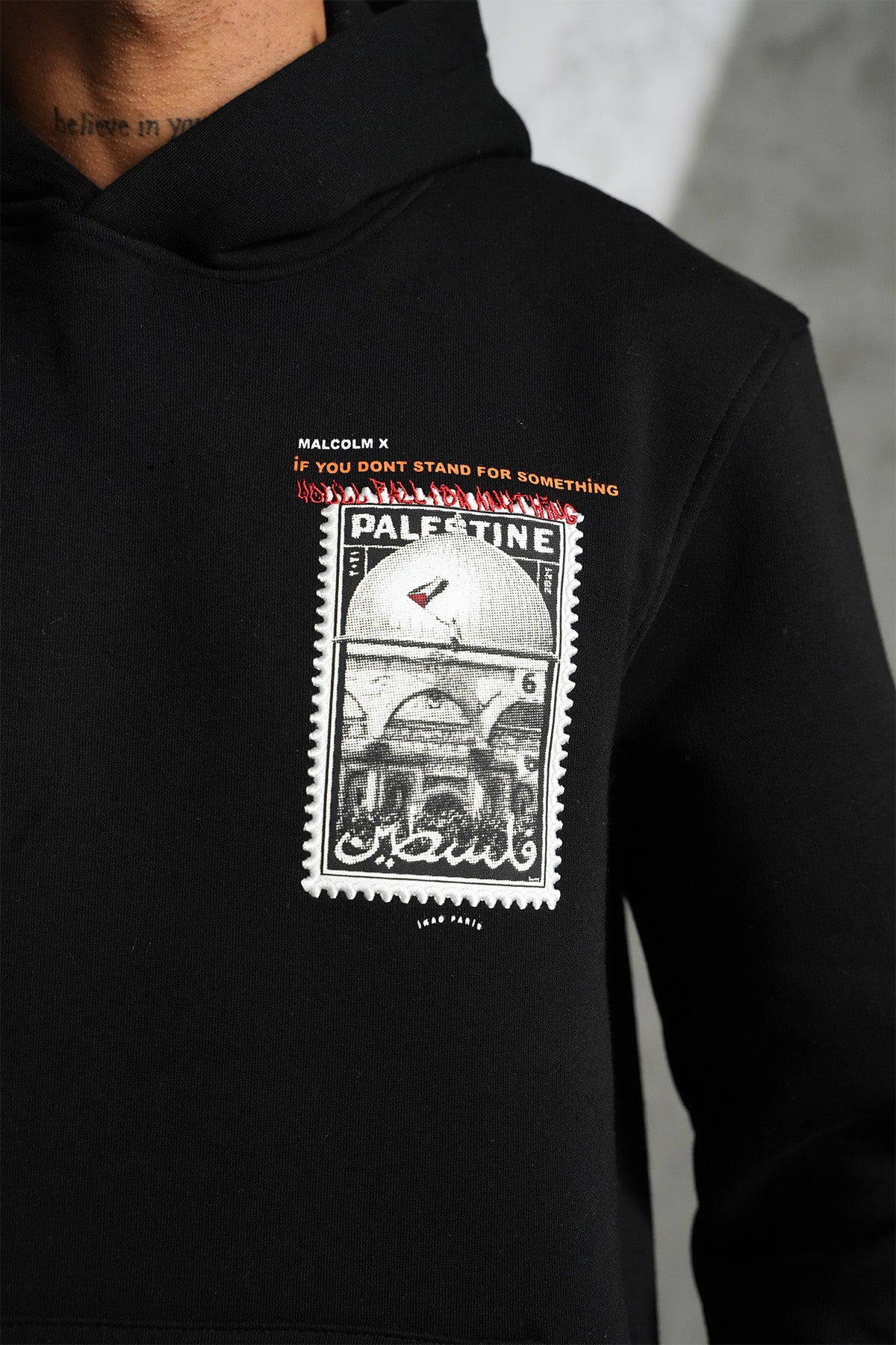 SWEAT À CAPUCHE IMPRIMÉ LL110016