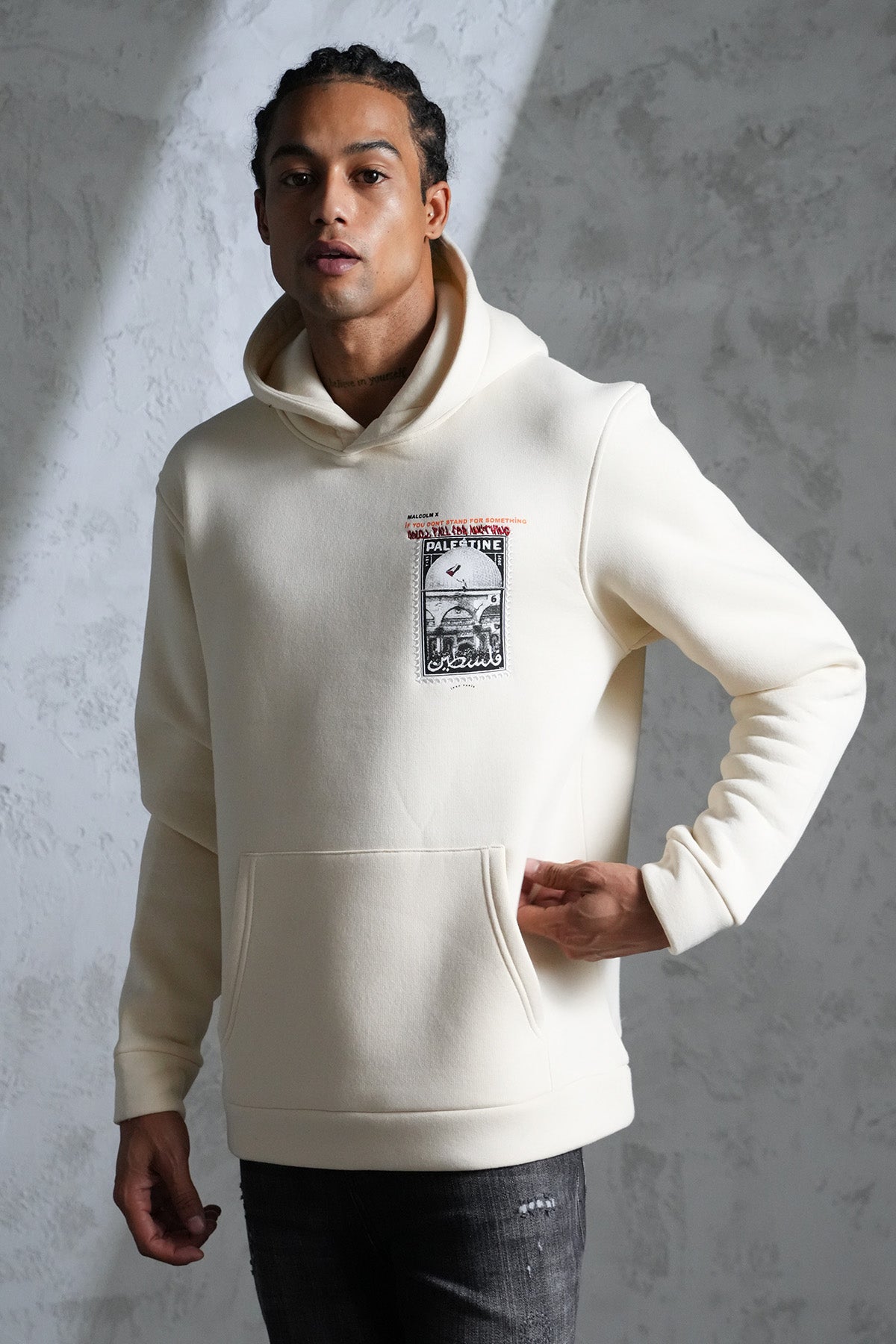 BEDRUCKTER KAPUZENPULLOVER LL110016