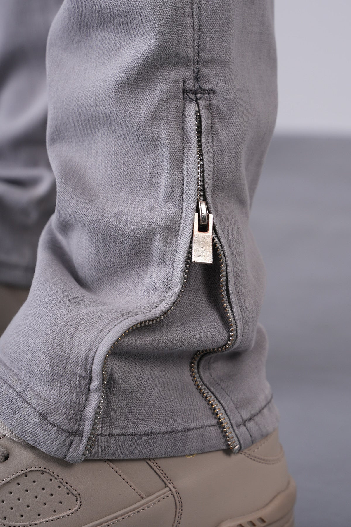 ZIPPED JEAN LL2000281