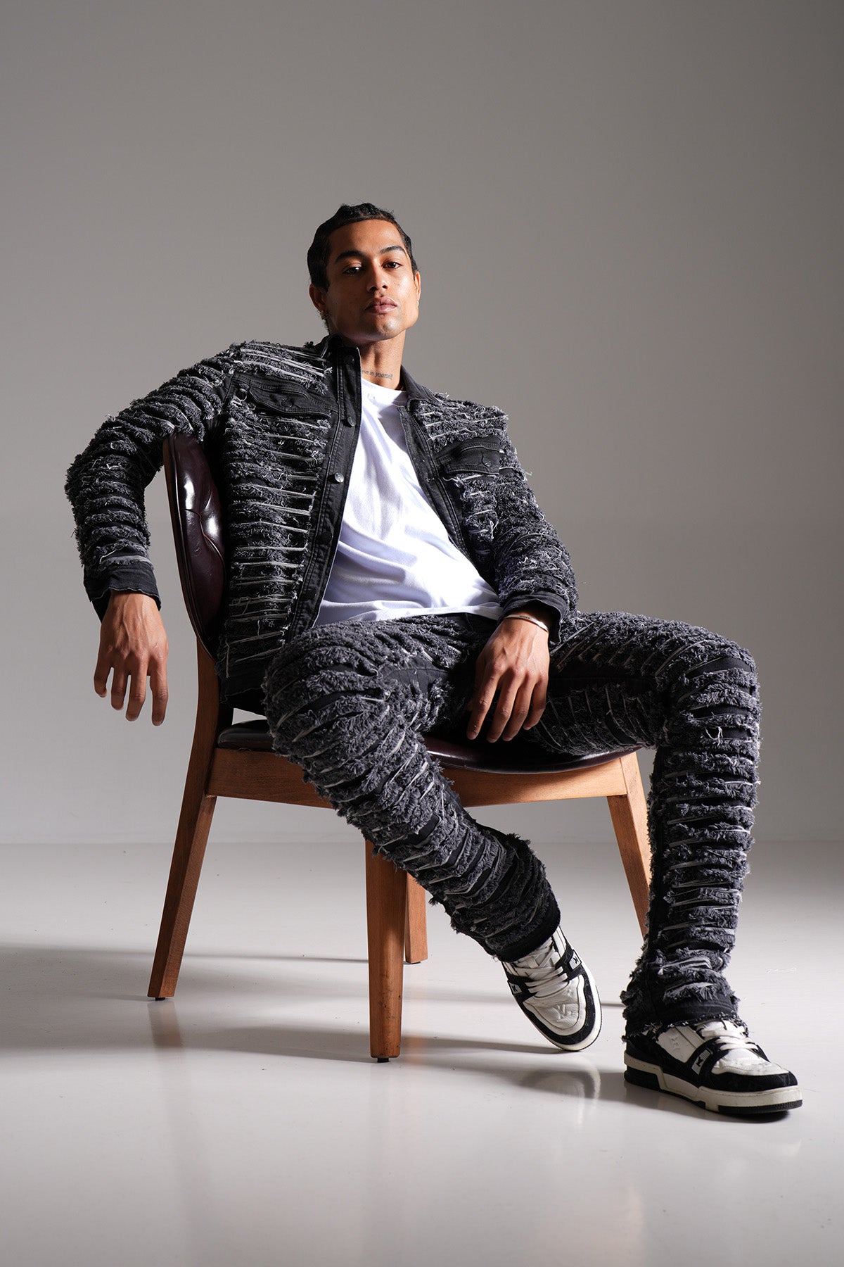 Selected Variant Image