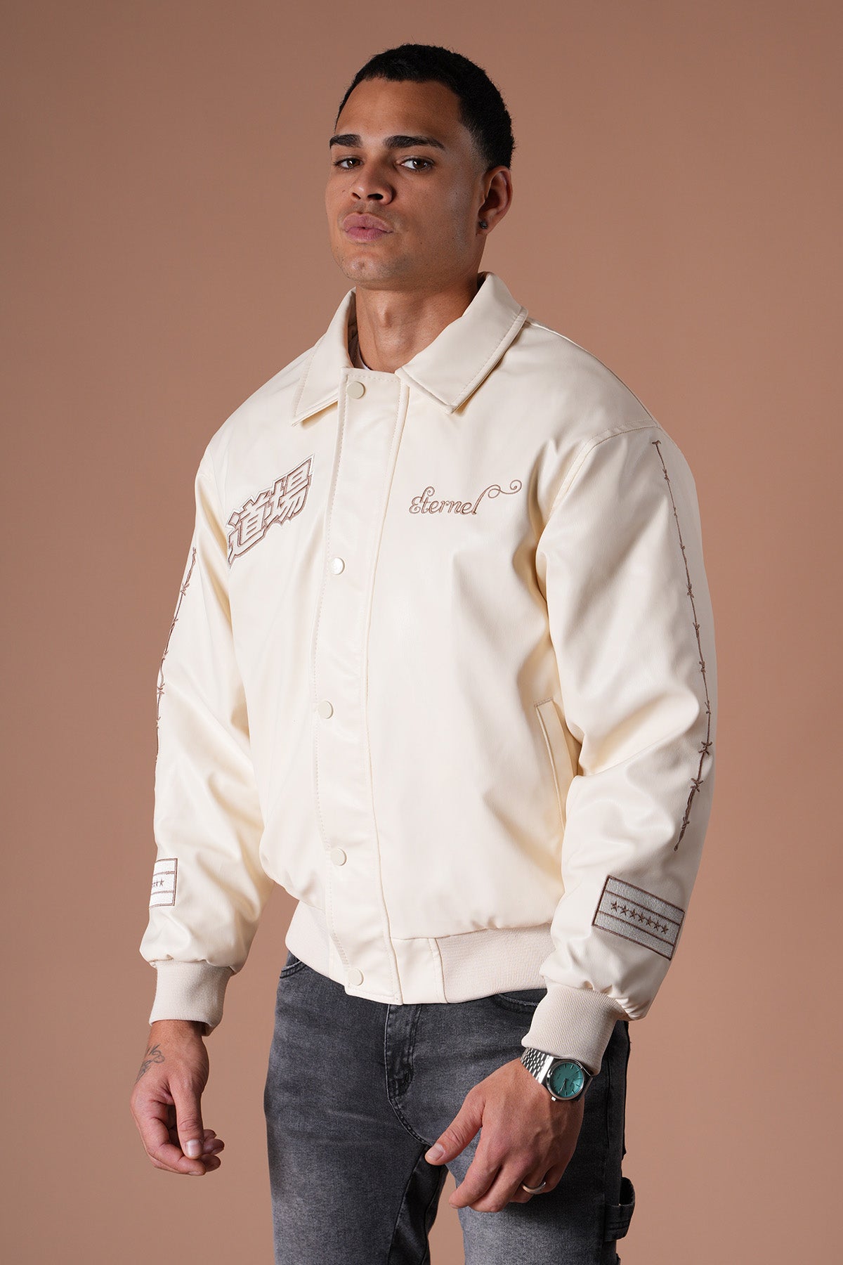 JACKE NAKISLI 581